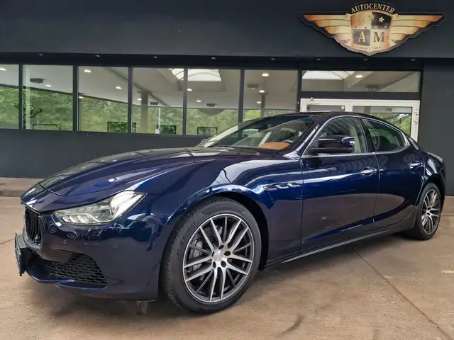 Maserati Ghibli 3.0 V6 Automatik RWD Leder/Nur-3900Km