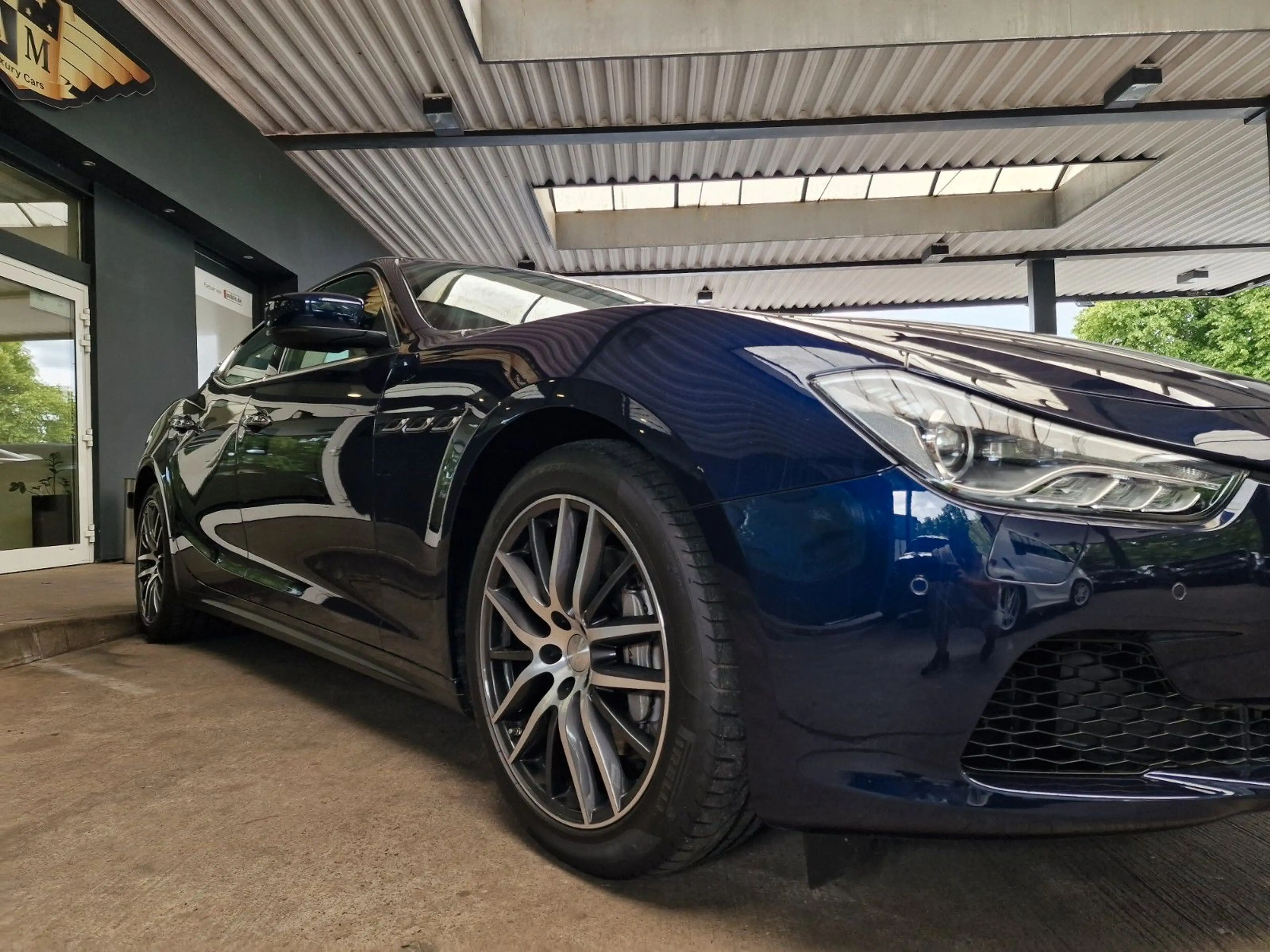 Maserati Ghibli 3.0 V6 Automatik RWD Leder/Nur-3900Km — photo 11
