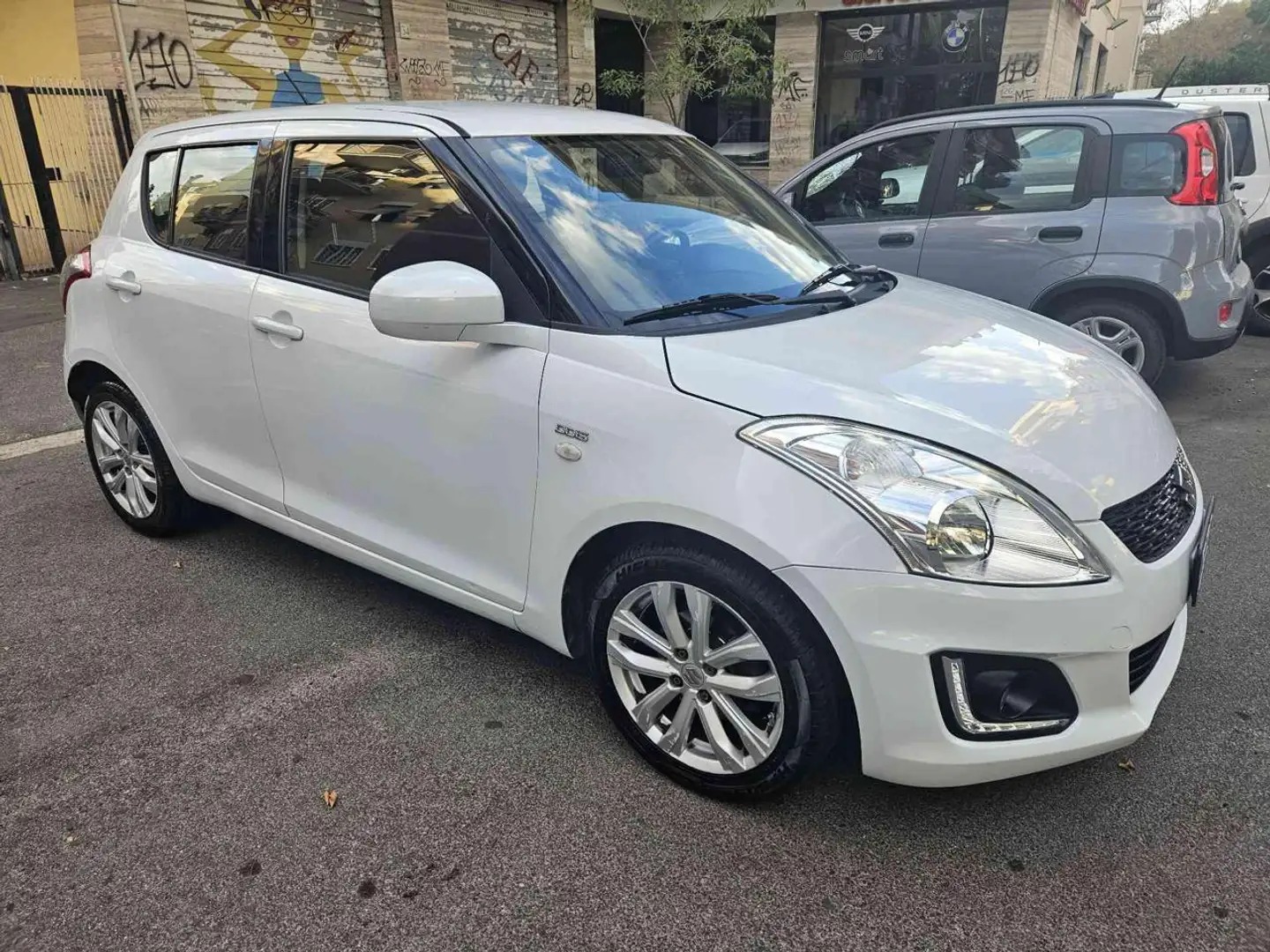 Suzuki Swift 1.3 DDiS 5 porte B-Top Bianco - 1