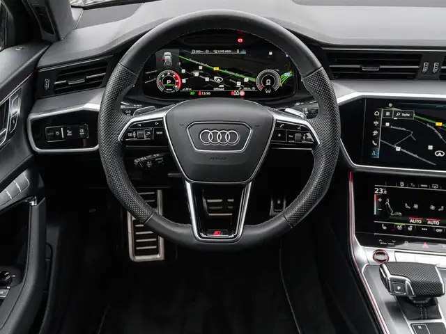Audi S6 view 11
