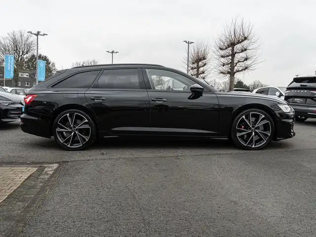 Audi S6 view 5