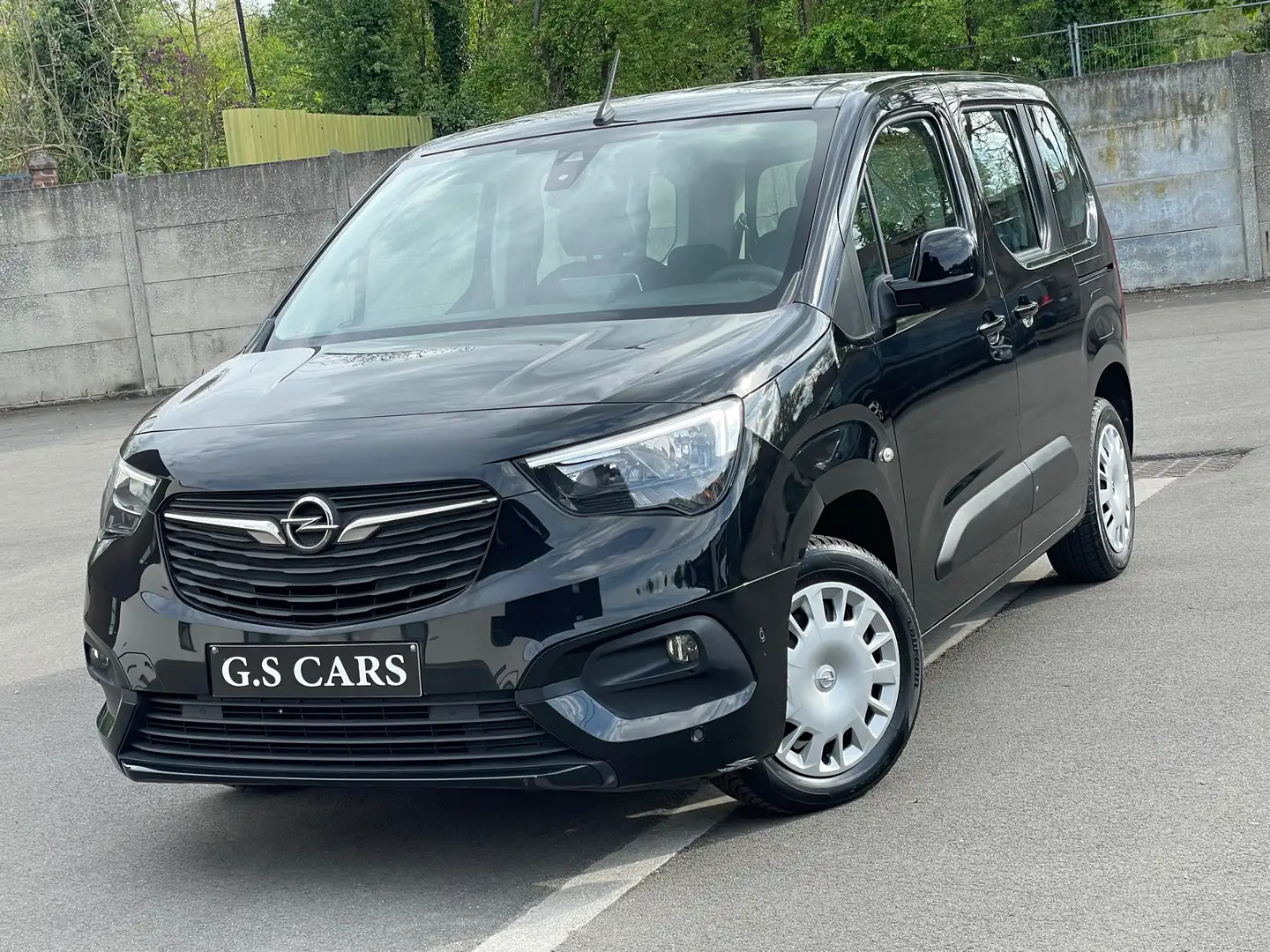 Opel Combo Life 1.2 essence  7places / 1er prop. / GARANTIE 12mois Noir - 1