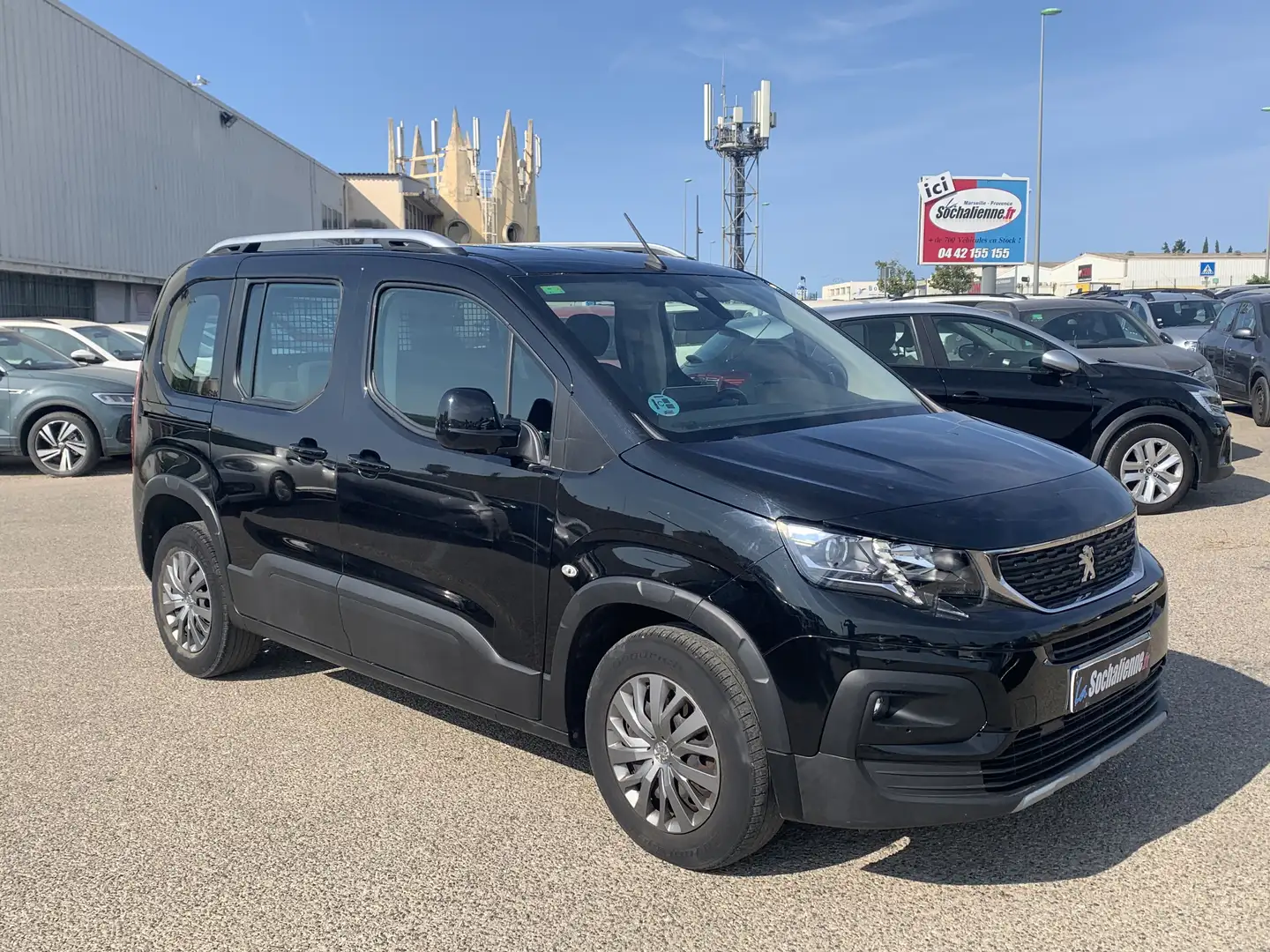 Peugeot Rifter Standard BlueHDi 100 S\u0026amp;S BVM5 Allure Negro - 2