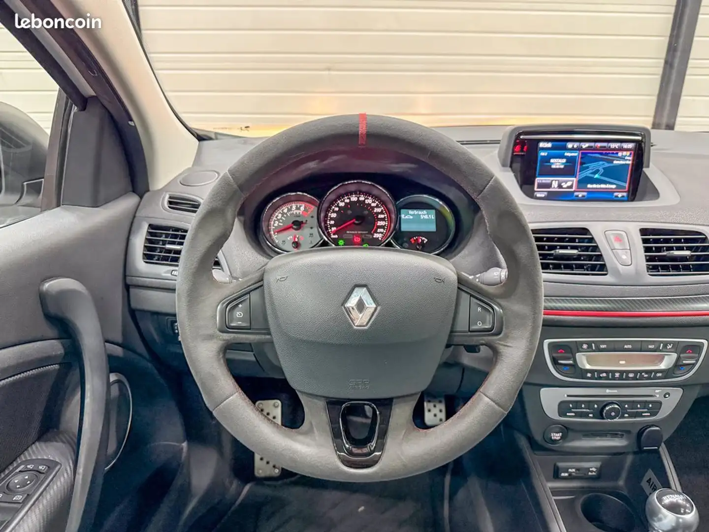 Renault Megane RS Trophy Serie Spéciale AIR14 – 2.0 275 BVM 1ère main Suivi complet Blanc - 2