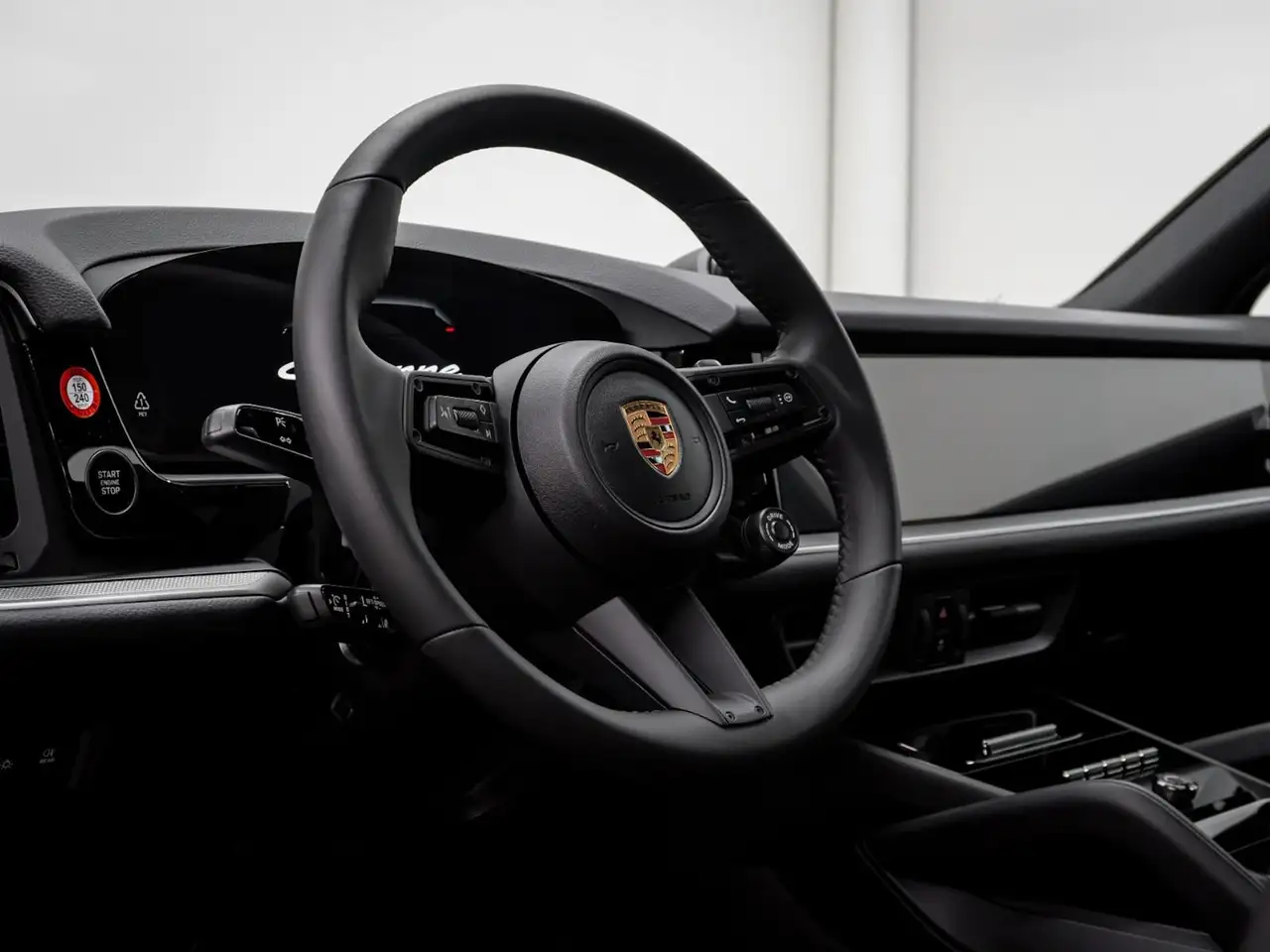 Porsche Cayenne снимка Porsche Cayenne