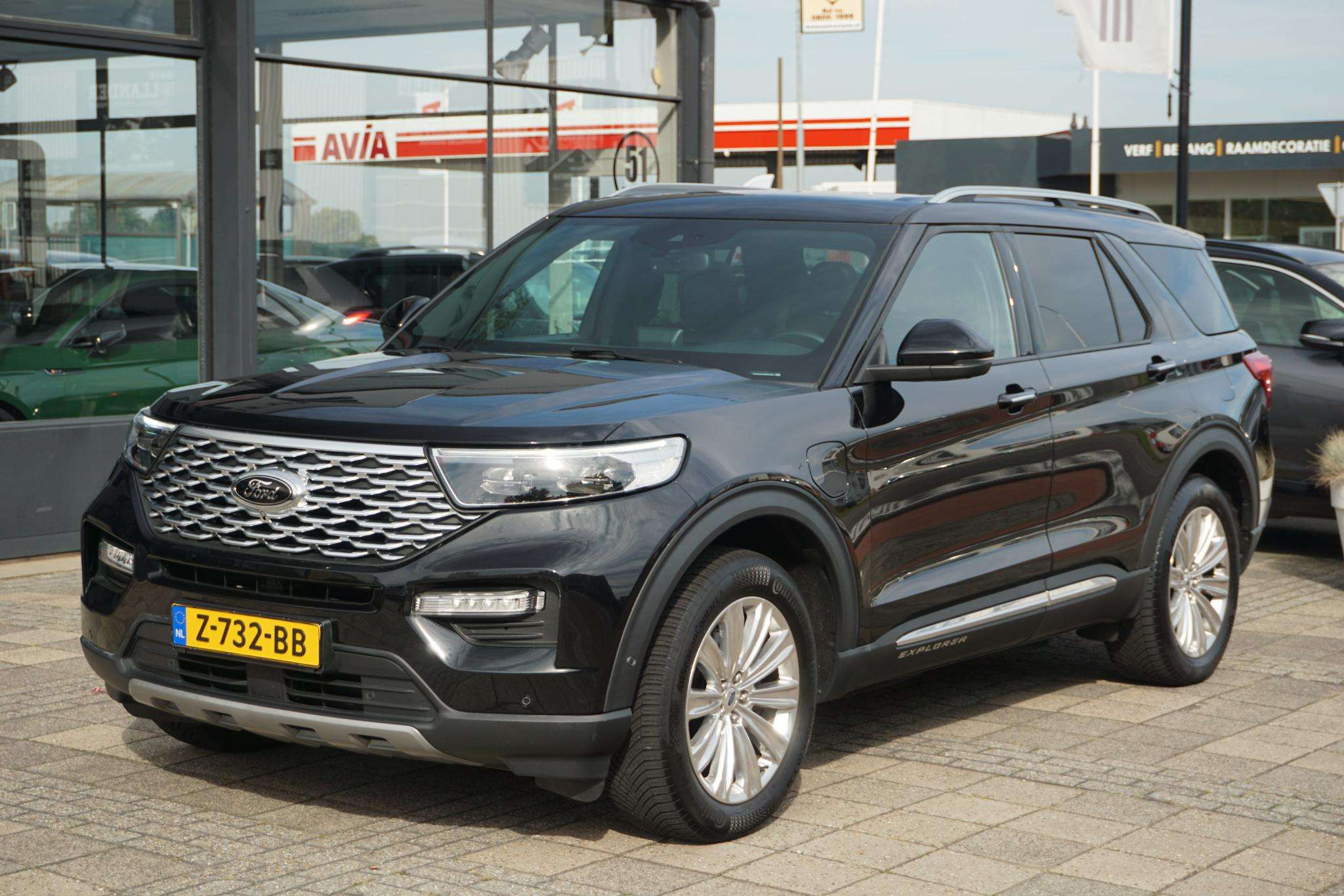2021 Ford EXPLORER