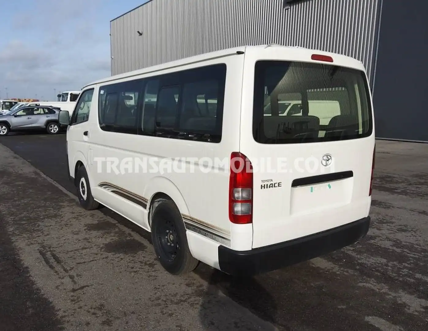 Toyota Hiace STANDARD ROOF  - EXPORT OUT EU TROPICAL VERSION -  Bianco - 2