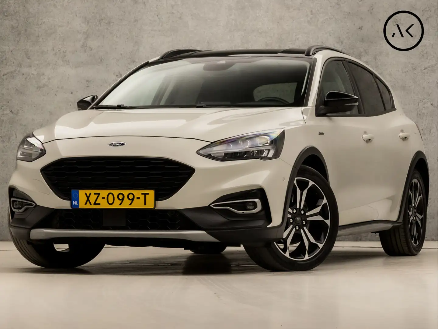 Ford Focus 1.0 EcoBoost Active Sport (APPLE CARPLAY, GROOT NA Wit - 1