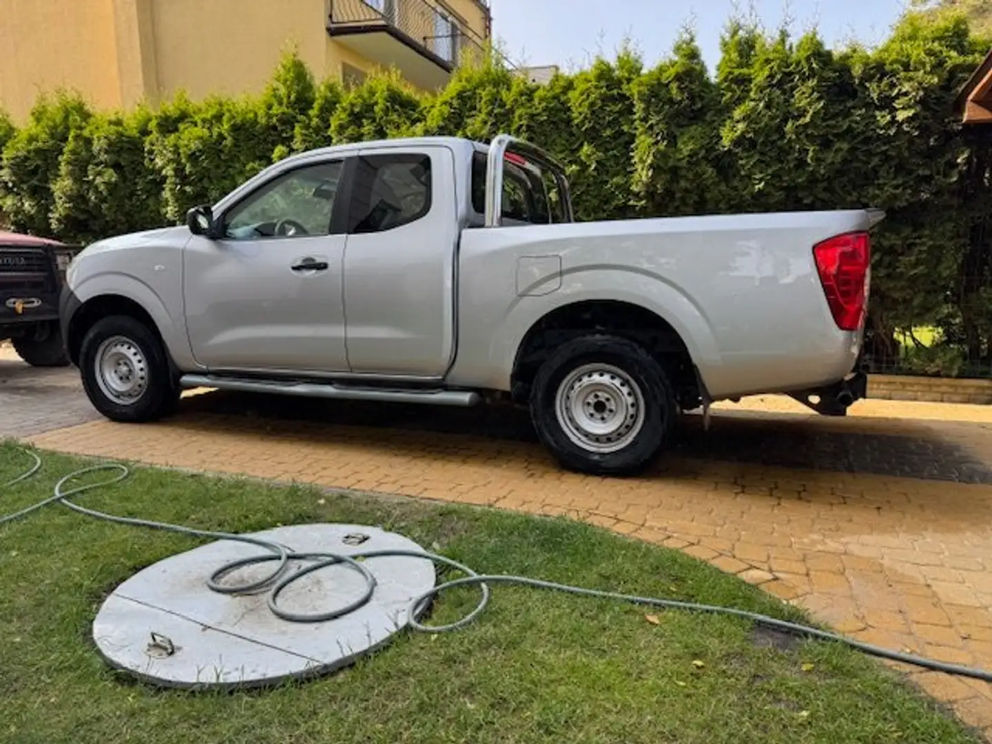 Nissan NP300 NP300 Navara DC Visia Argintiu - 1