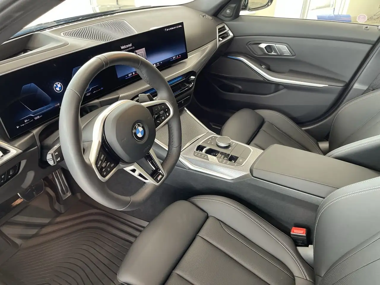 BMW 3 Series photo BMW 3 Series