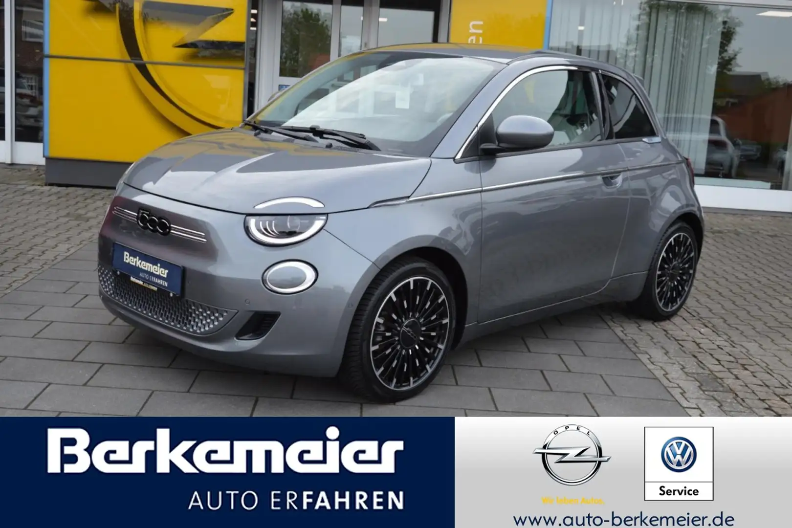 Fiat 500 e 3+1 La Prima NAVI / SHZ / Kamera / DAB+ / GJR Grau - 1