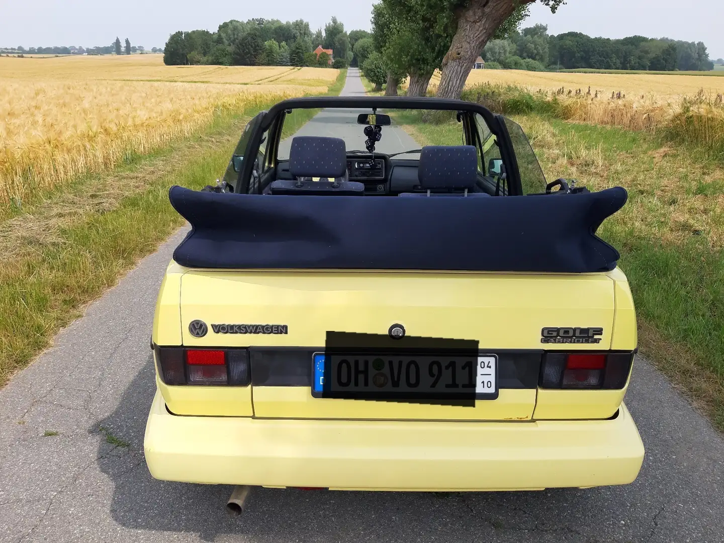 Volkswagen Golf Cabriolet Cabrio Youngline Yellow - 2