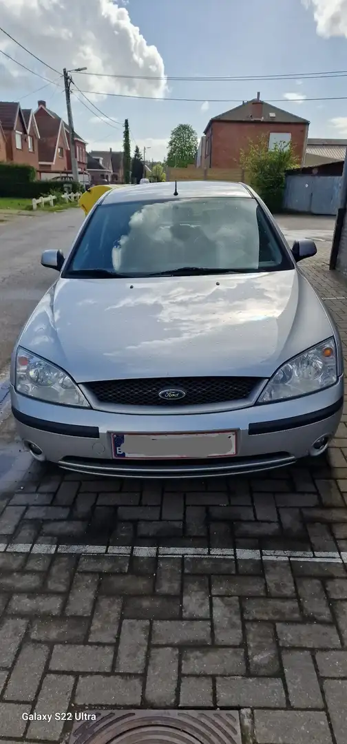 Ford Mondeo 2.0 TDCi Ghia Argent - 1