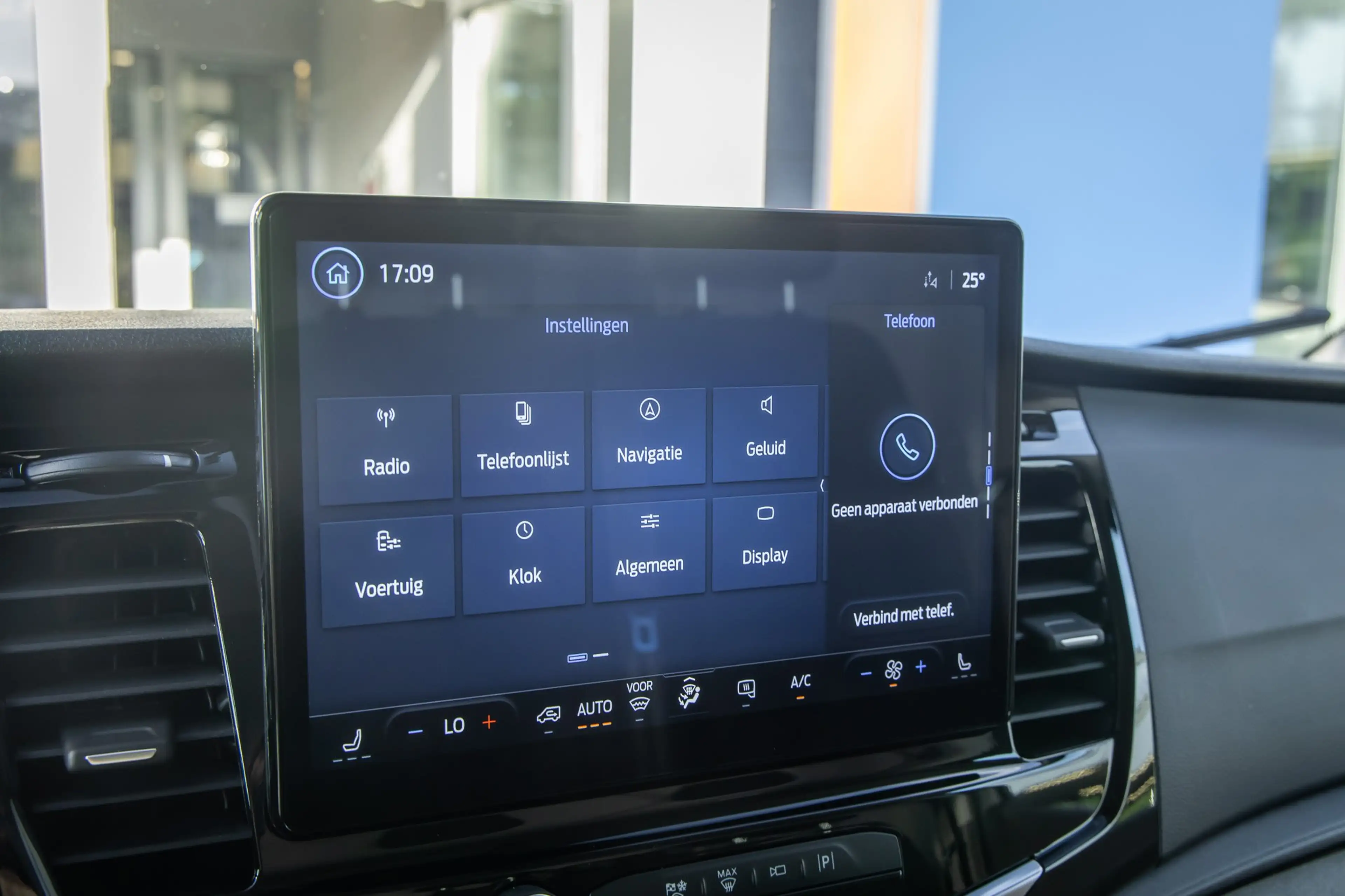 Ford E-Transit 350 L3H2 Trend 68 kWh | Apple Carplay/Android Auto — photo 29