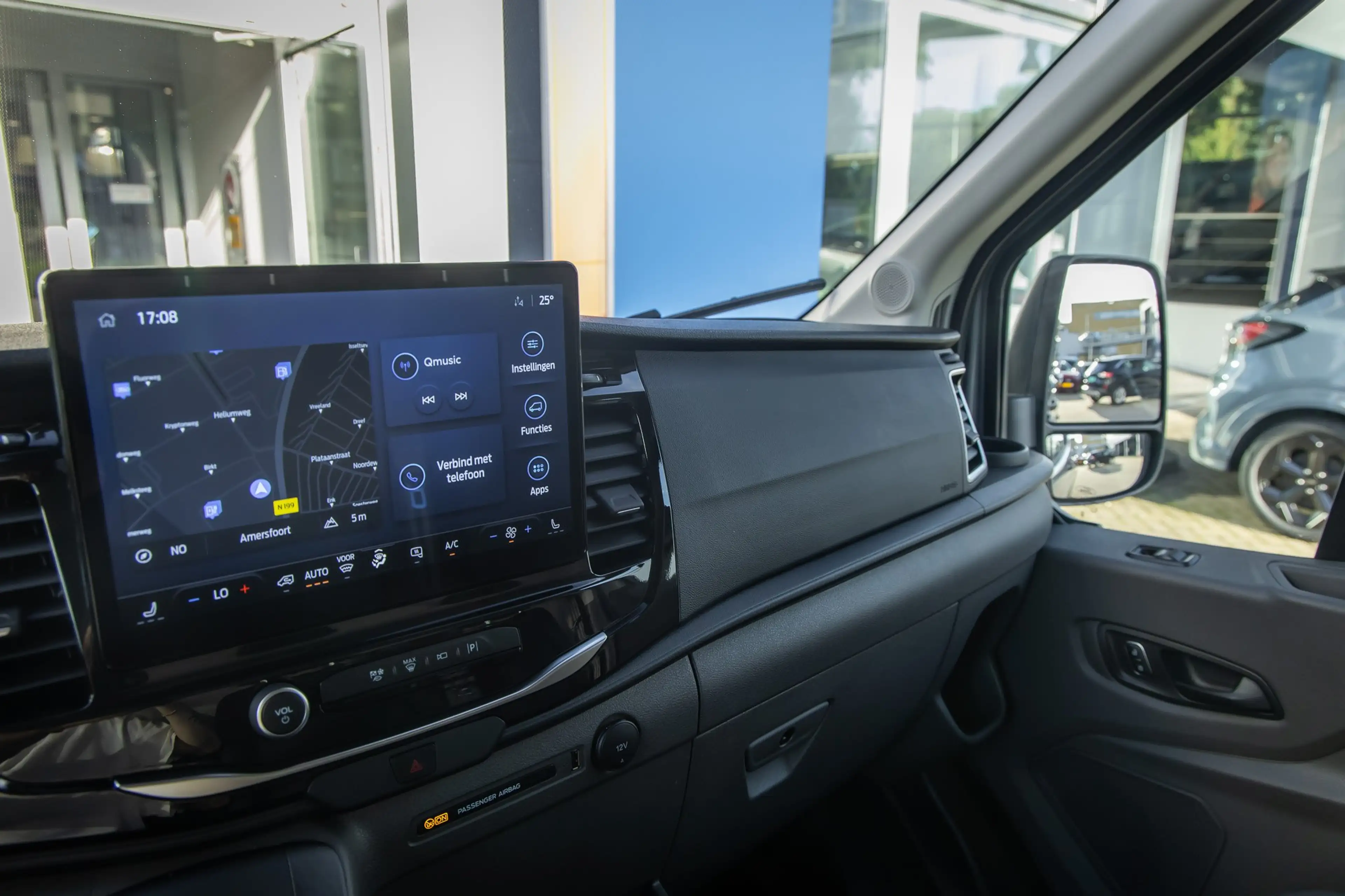 Ford E-Transit 350 L3H2 Trend 68 kWh | Apple Carplay/Android Auto — photo 25