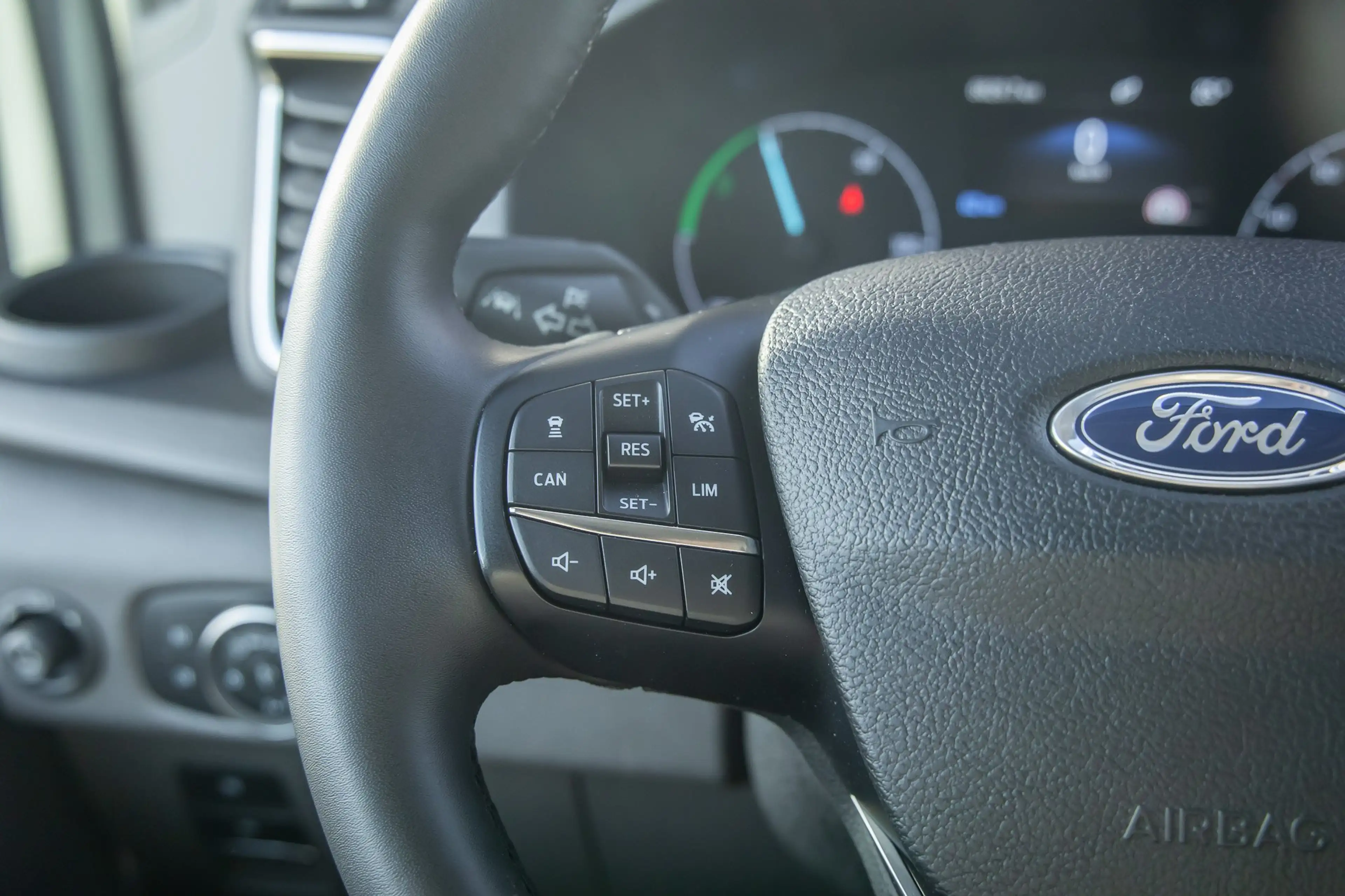 Ford E-Transit 350 L3H2 Trend 68 kWh | Apple Carplay/Android Auto — photo 19