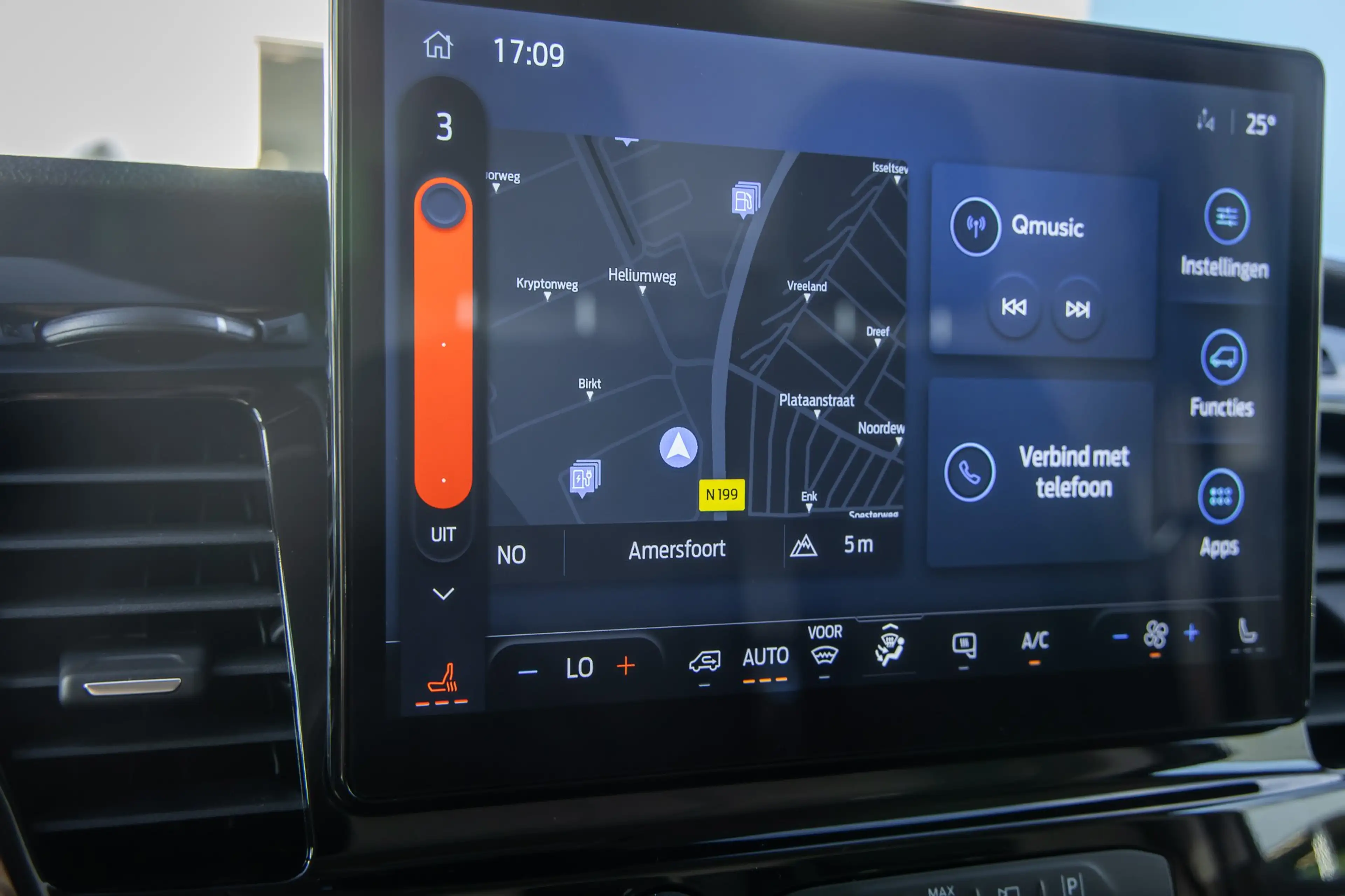 Ford E-Transit 350 L3H2 Trend 68 kWh | Apple Carplay/Android Auto — photo 27