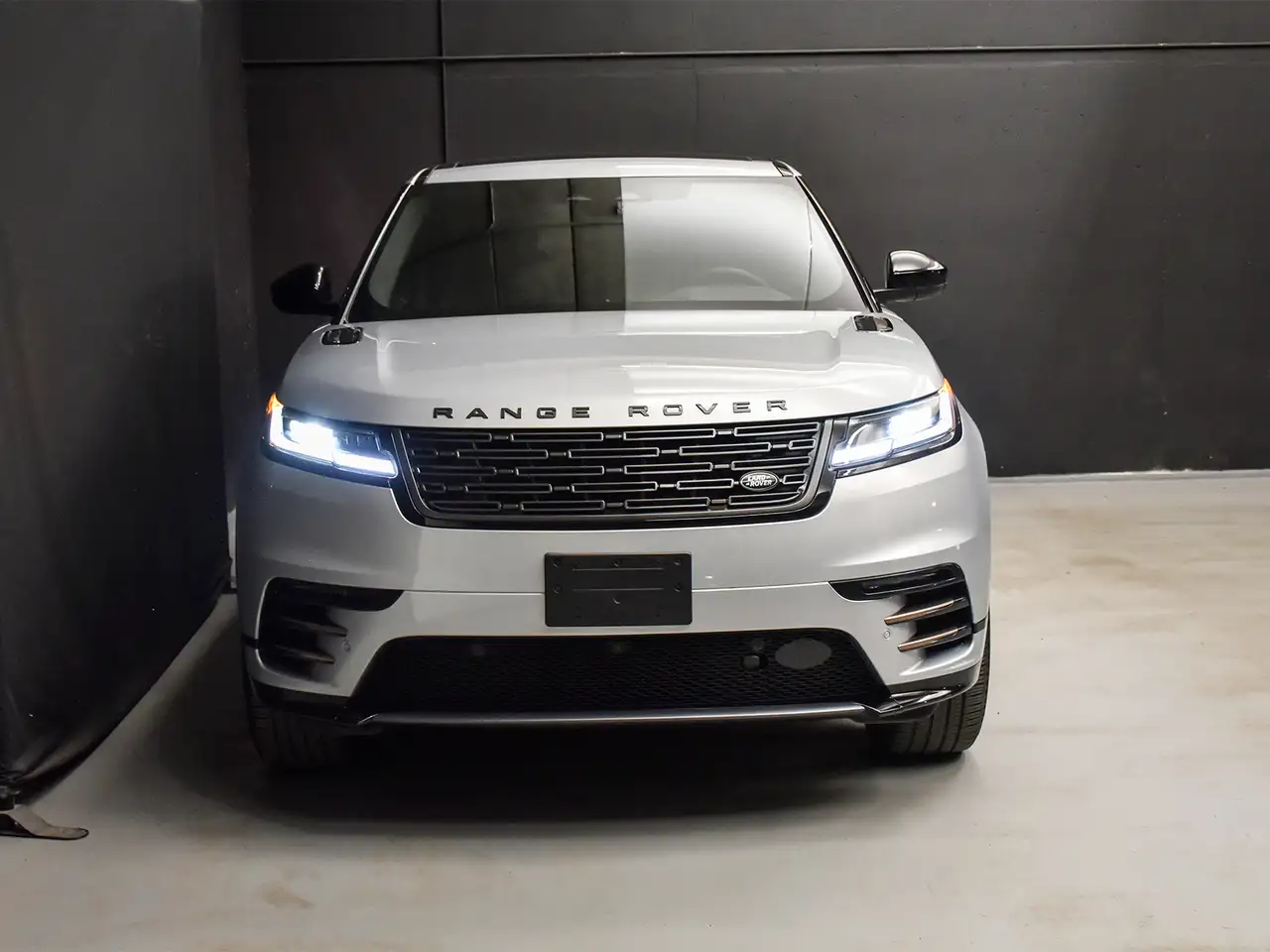 Land Rover Range Rover Velar снимка Land Rover Range Rover Velar
