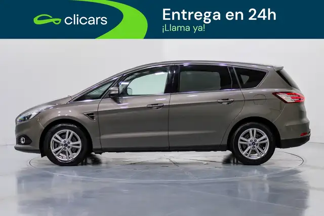 Ford S-Max view 8