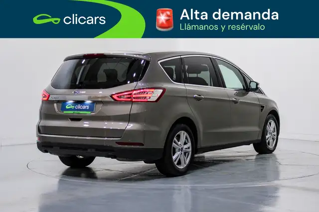 Ford S-Max view 5
