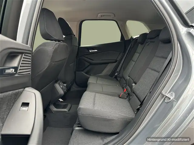BMW 2 Series view 11