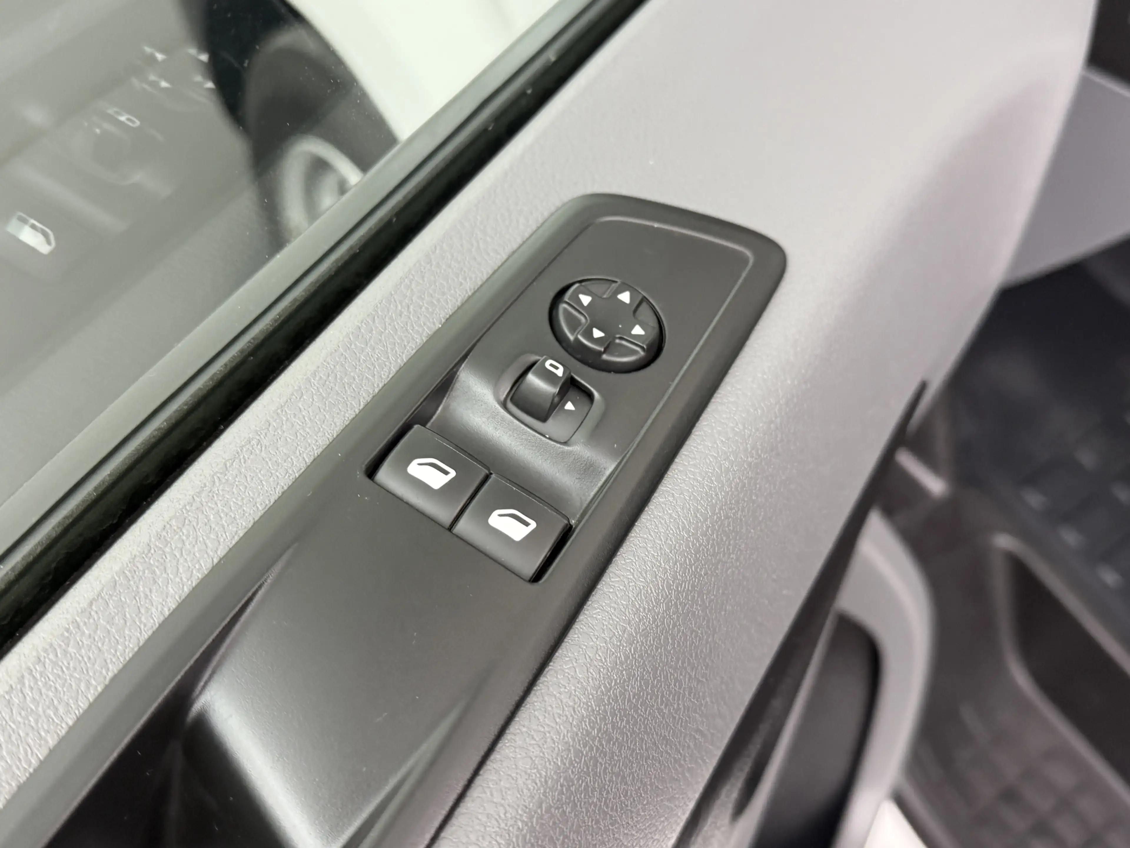 Opel Vivaro 1.5CDTI L3H1 Edition | Multimedia | Airco | Cruise — photo 9
