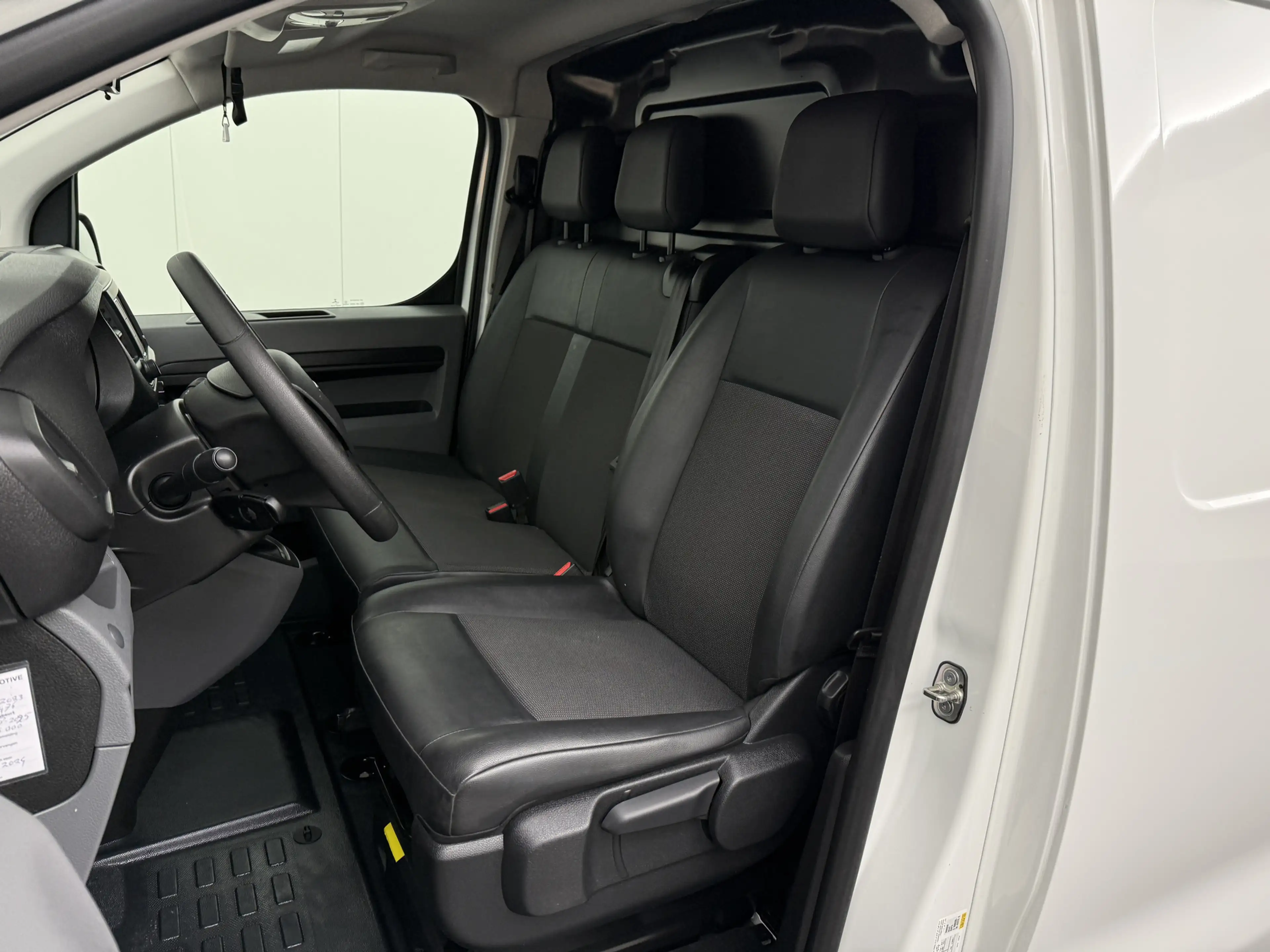 Opel Vivaro 1.5CDTI L3H1 Edition | Multimedia | Airco | Cruise — photo 20