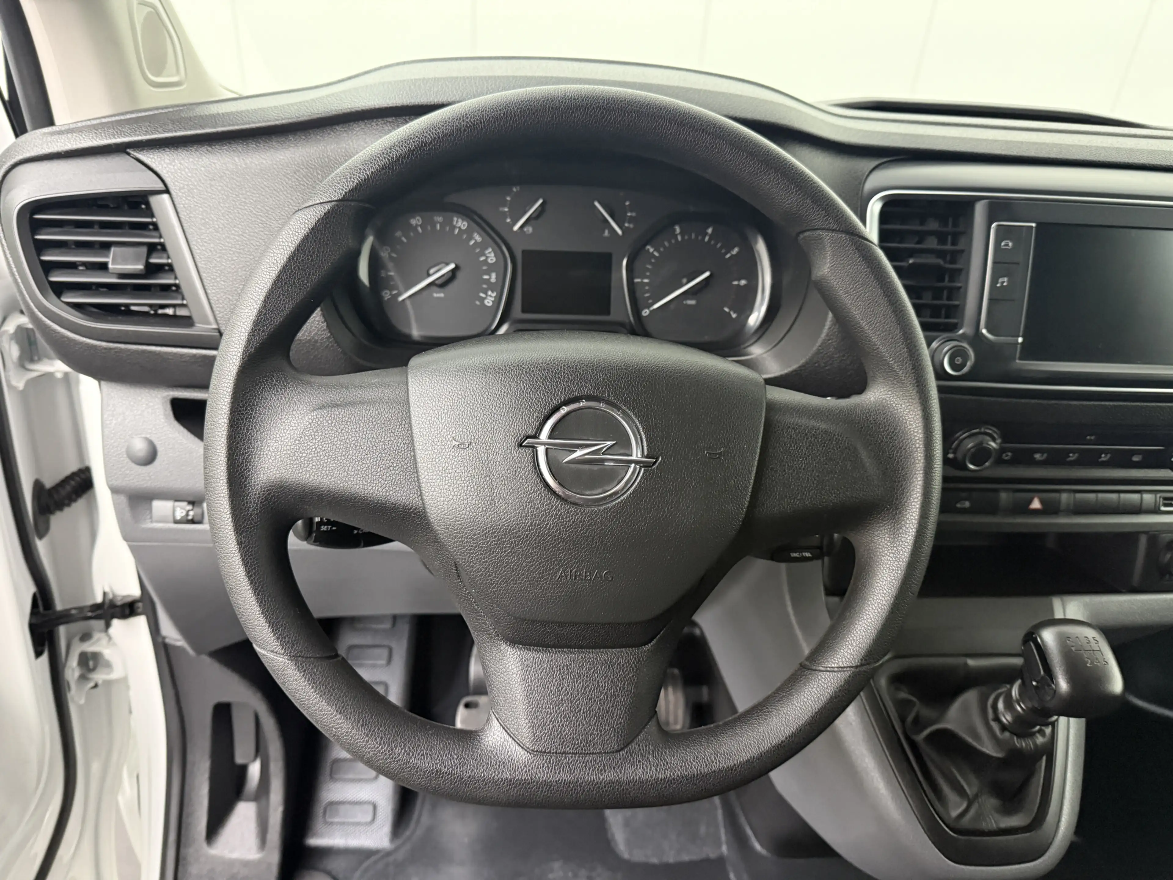 Opel Vivaro 1.5CDTI L3H1 Edition | Multimedia | Airco | Cruise — photo 16