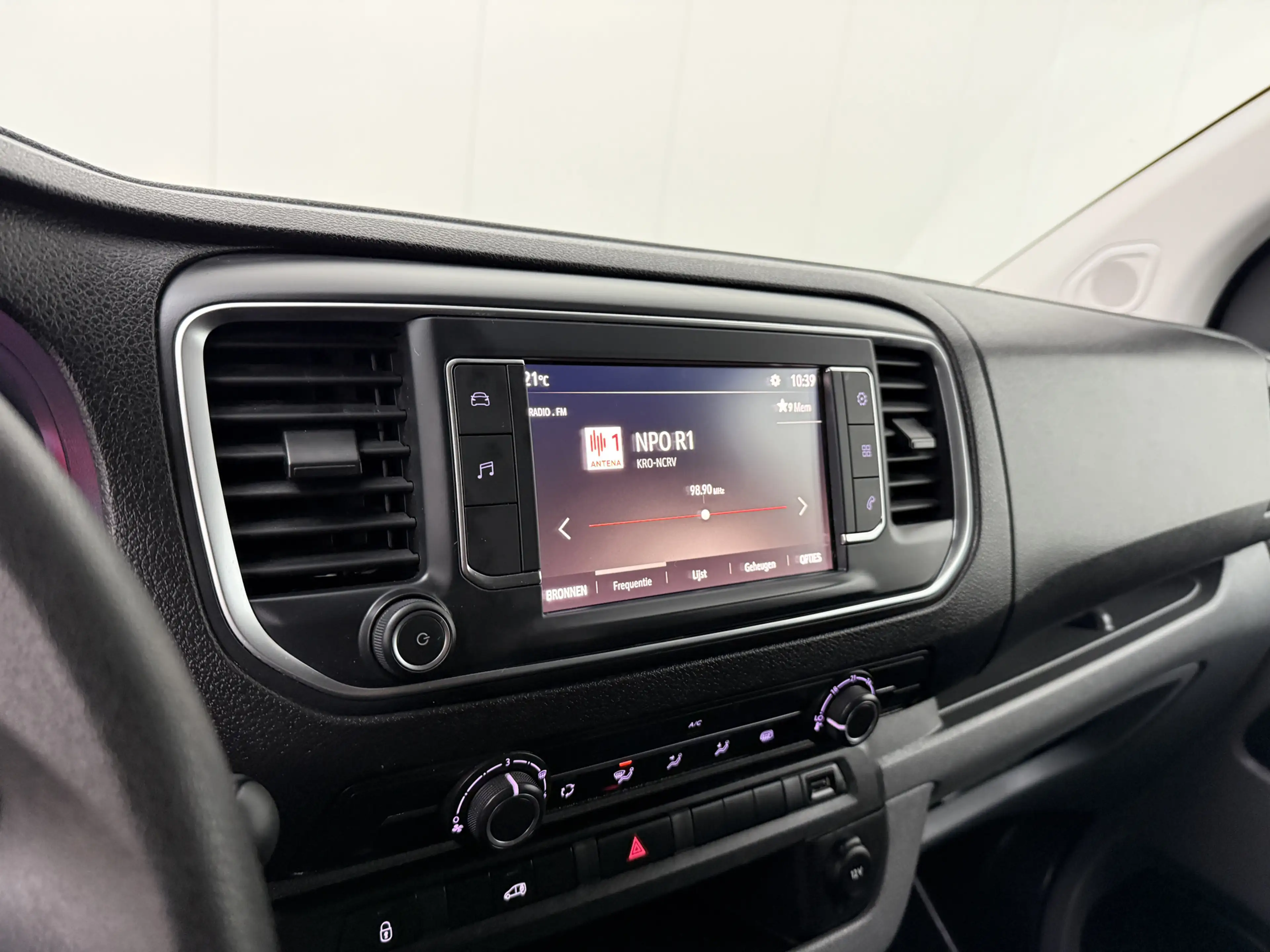 Opel Vivaro 1.5CDTI L3H1 Edition | Multimedia | Airco | Cruise — photo 19
