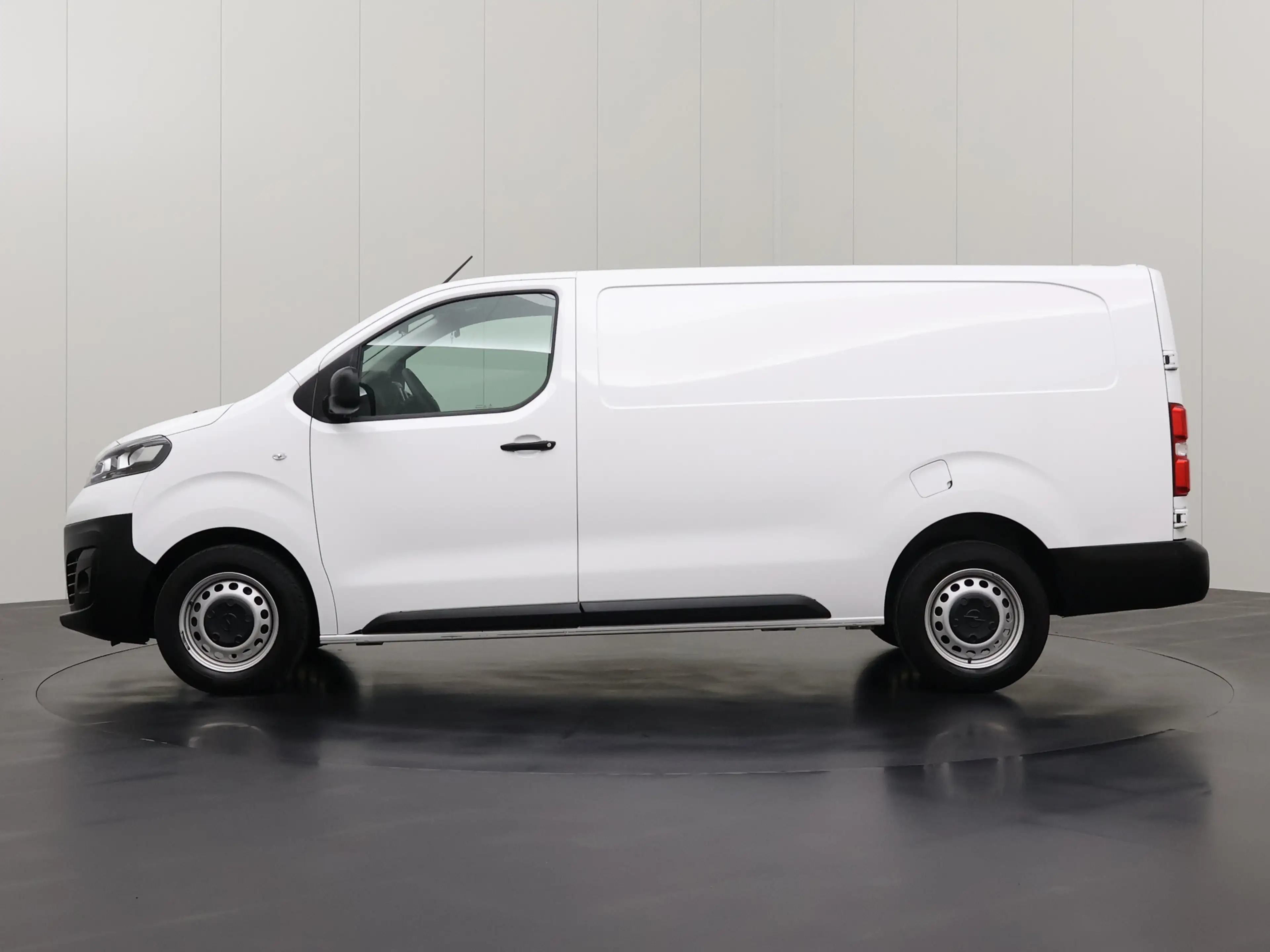 Opel Vivaro 1.5CDTI L3H1 Edition | Multimedia | Airco | Cruise — photo 12