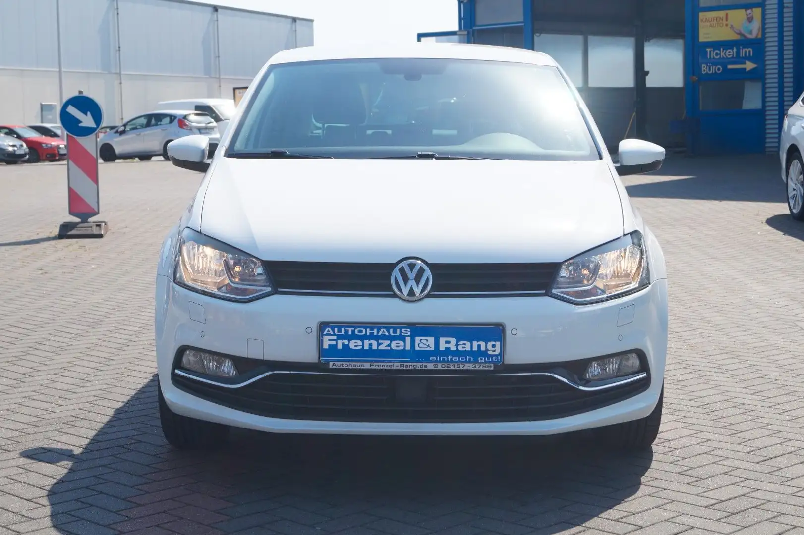 Volkswagen Polo V *Navi*SHZ*Kamera*Front*Tempomat*Klima*PDC Blanc - 2