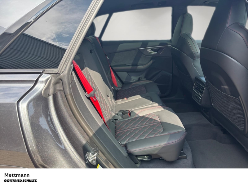 Audi Q8 SUV TFSI e 2 x S-LINE PANO B&O HUD BLACK HUD — photo 7