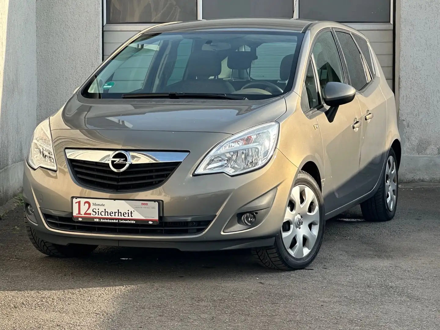 Opel Meriva B 1.4*KLIMA*TEMPO*FAHRRADTRÄGER*TÜV NEU Braun - 1