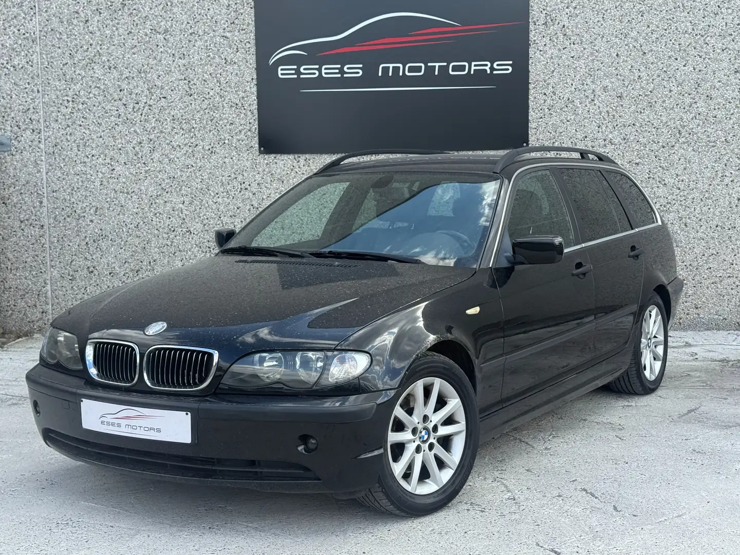 BMW 320 Touring d Option Line Noir - 2