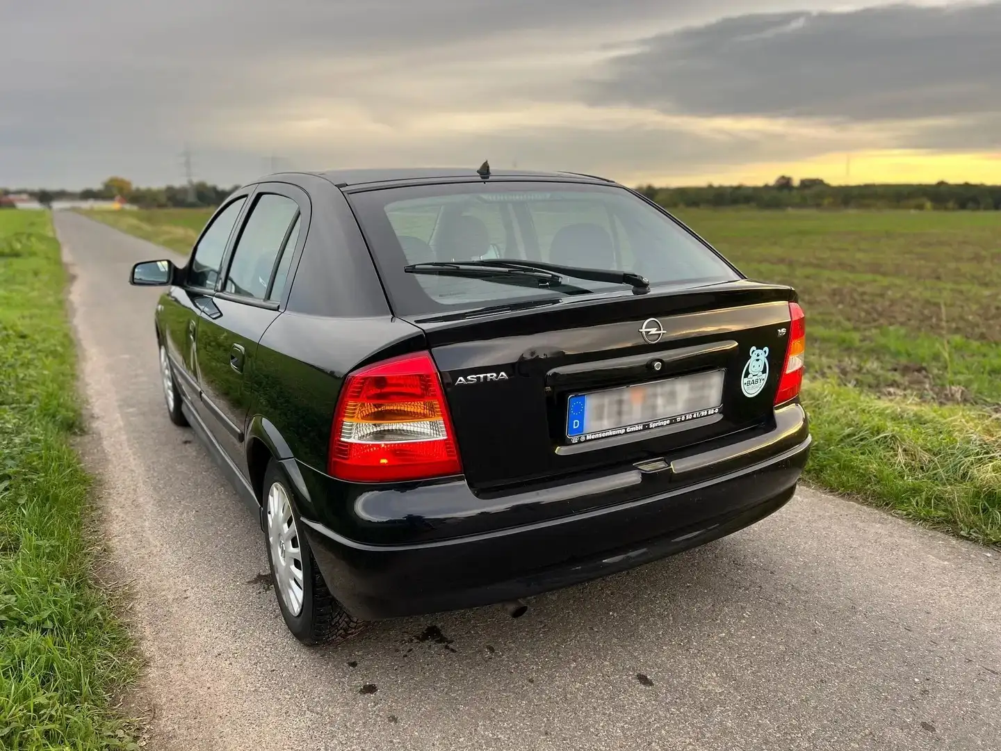 Opel Astra 1.6 - 2