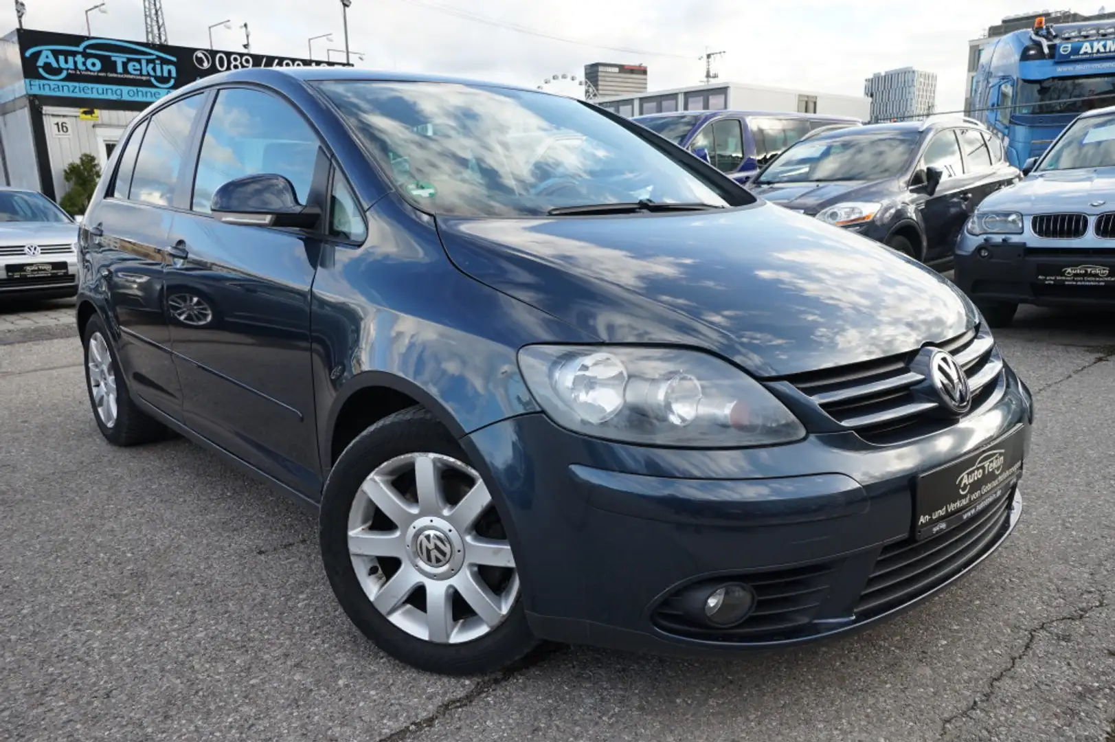 Volkswagen Golf Plus 1.6 FSI Sportline |HU AU NEU| |6-Gang| Grau - 1