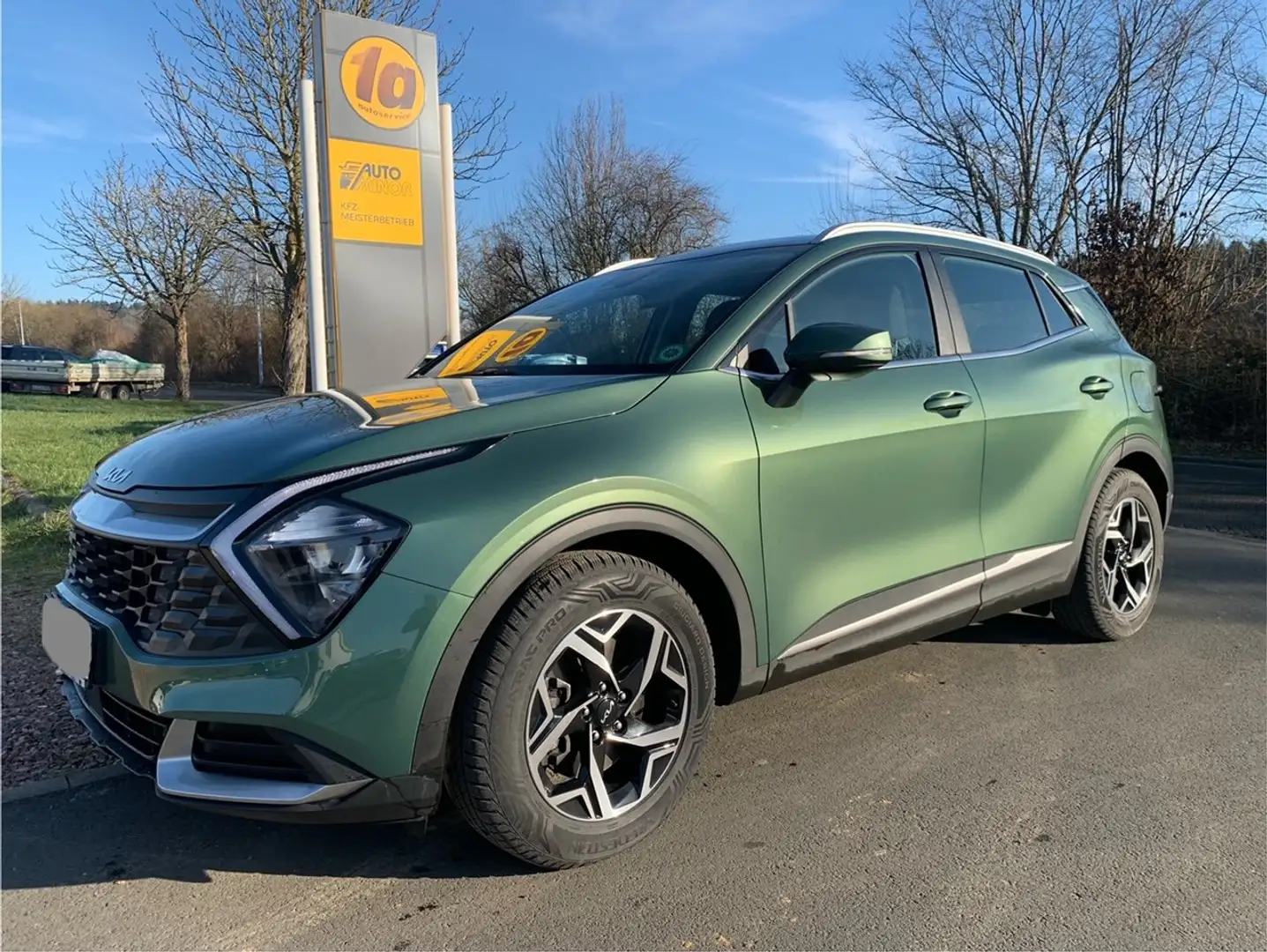 Kia Sportage 1.6 T-GDI 2WD Eco-Dyn.+ (48V M-H) DCT Vision Grün - 1