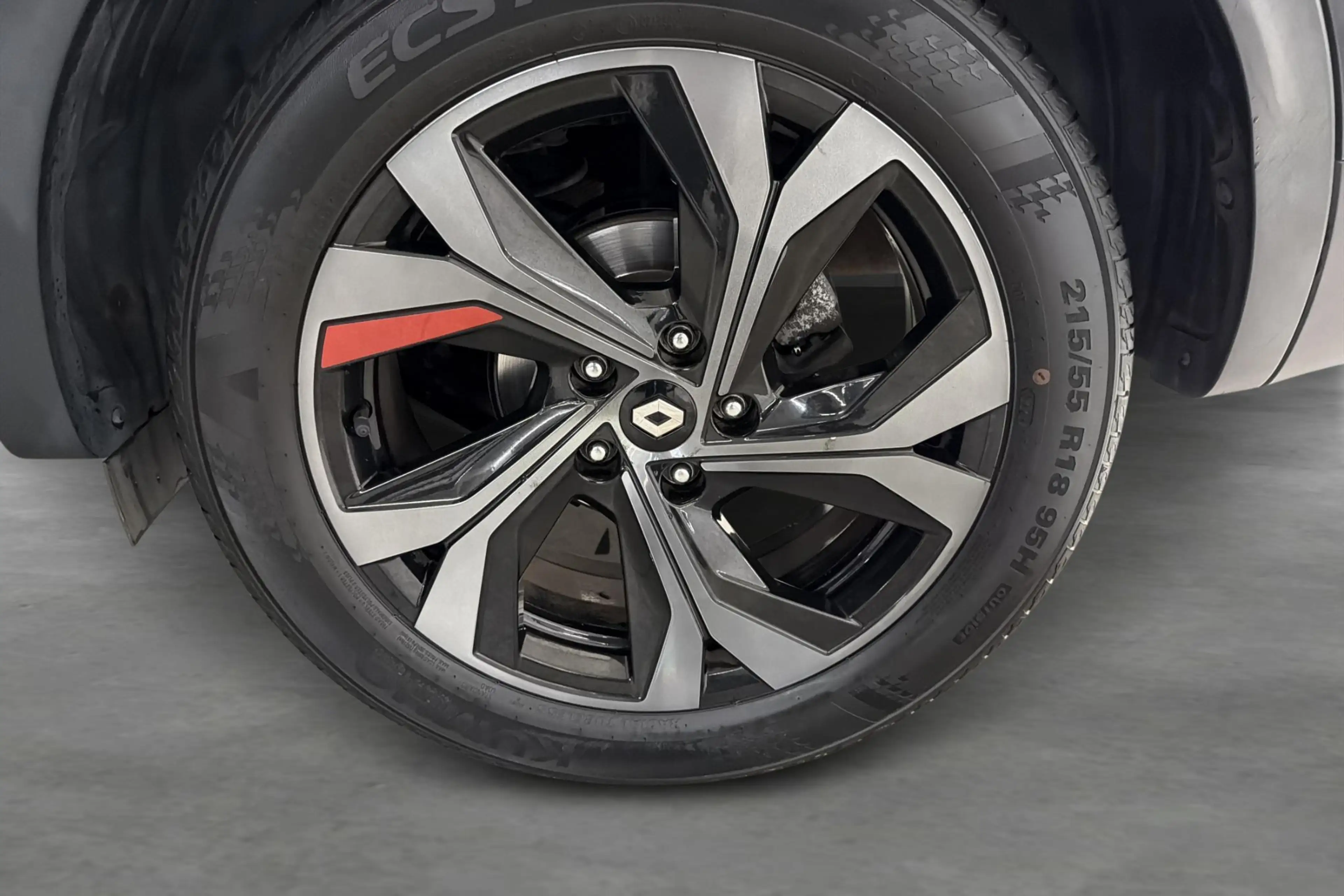 Renault Arkana TCe MHEV 140 EDC R.S.Line — photo 8