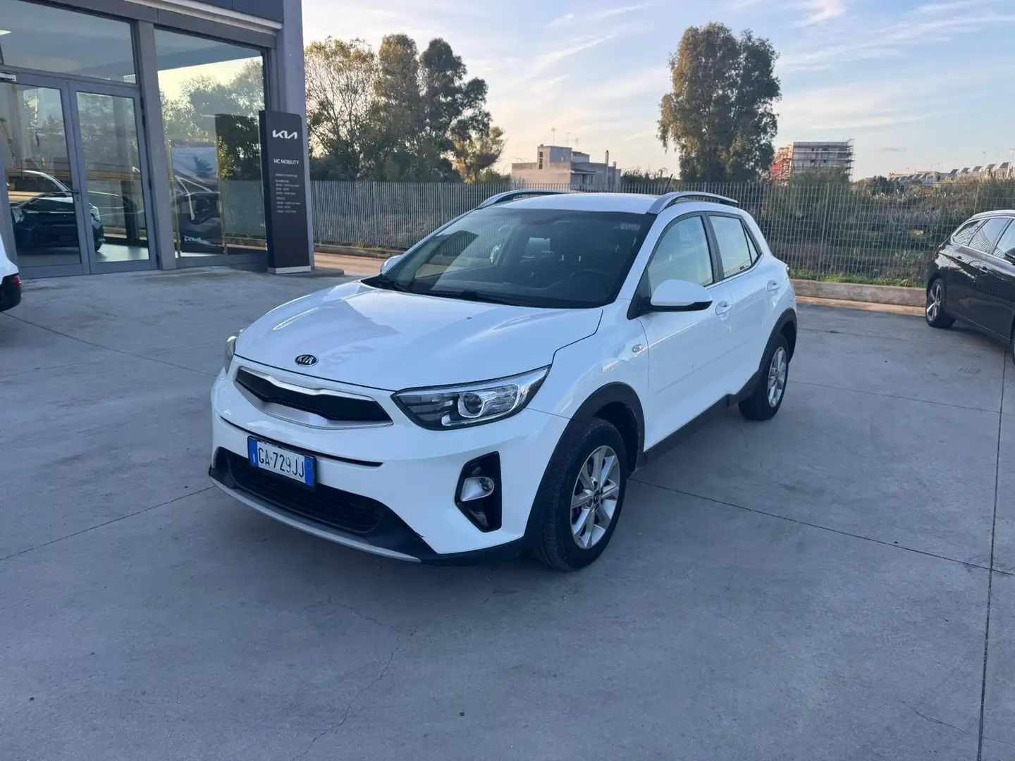Kia Stonic Stonic 1.4 mpi eco Energy Gpl 97cv my18 Bianco - 1