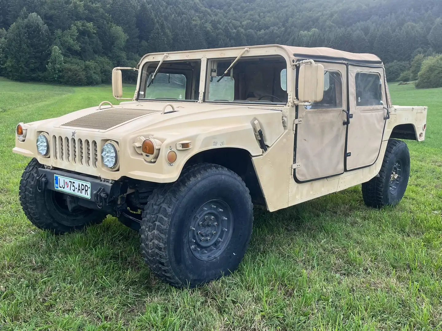 HUMMER H1 M998 - 1