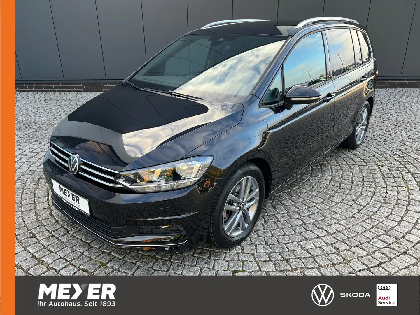 Volkswagen Touran GOAL 1.5 TSI DSG *AHK, ACC, Kamera, 17''-LM* Schwarz - 1