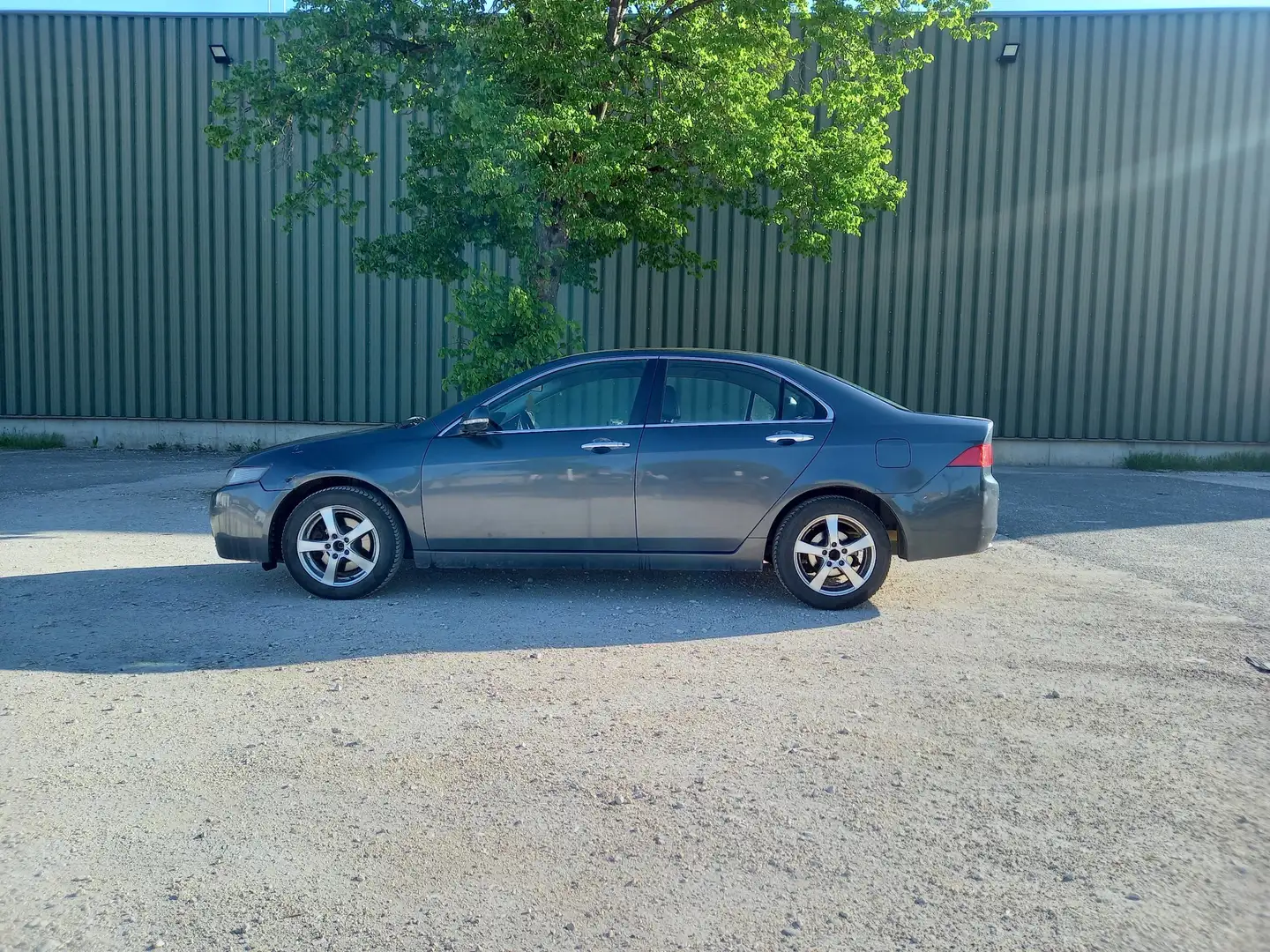 Honda Accord 2.2i-CTDi Executive Gris - 1