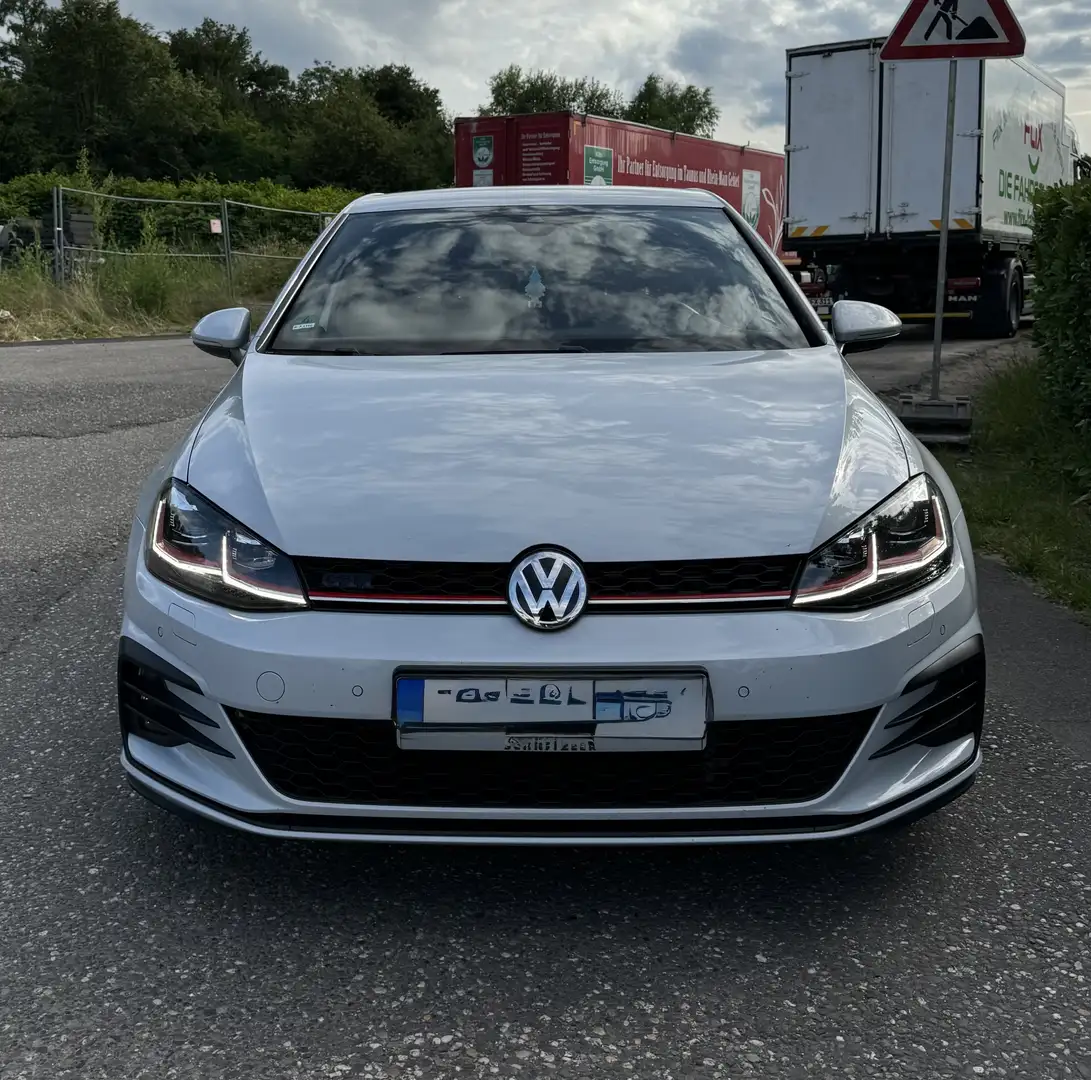 Volkswagen Golf GTI DSG Performance/ InspektionNeu/ OryxPerlmuttweiss/ - 1