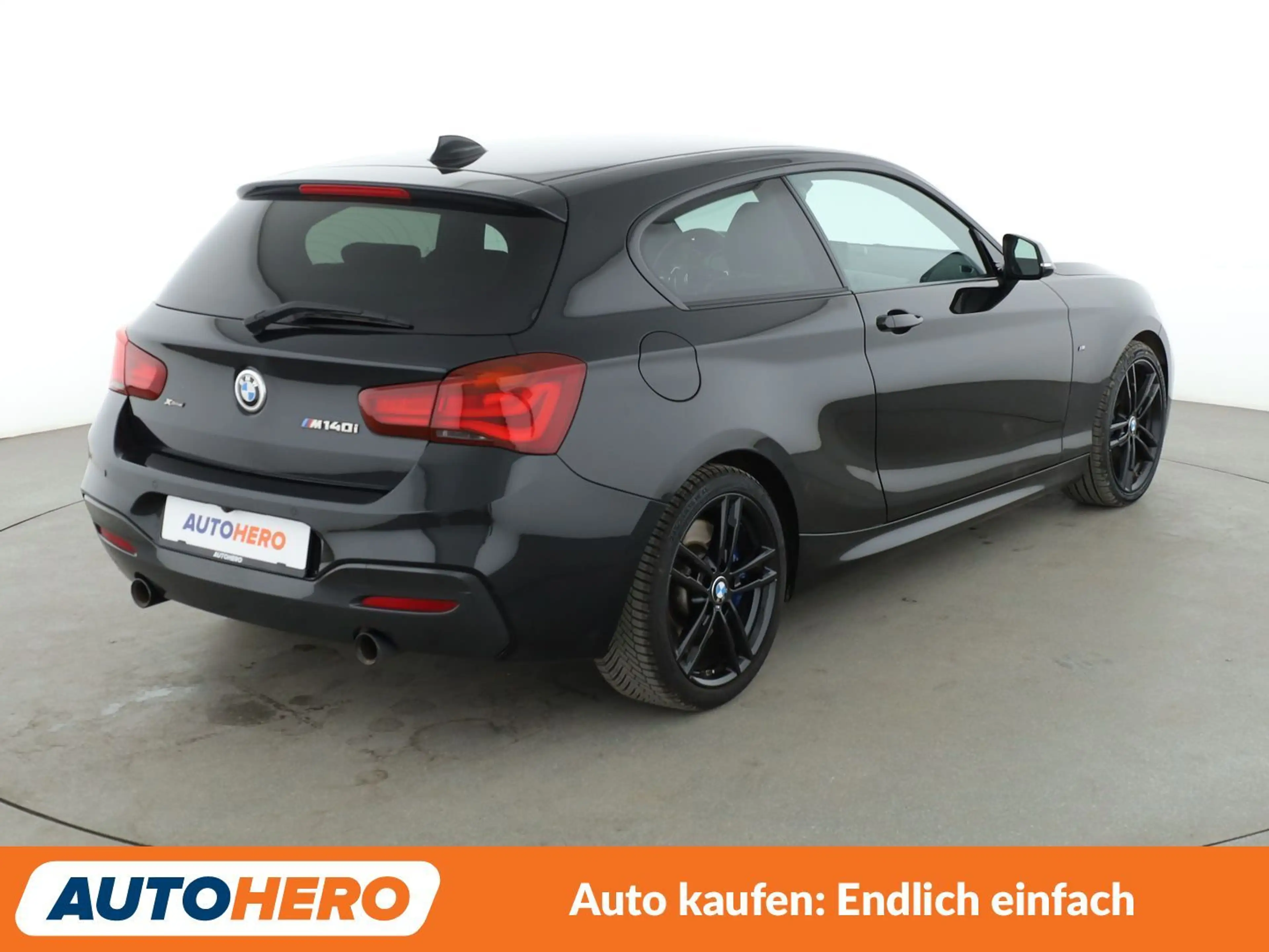 BMW 140 M140i xDrive Special Edition Aut.*NAVI*CAM*PDC* — photo 6