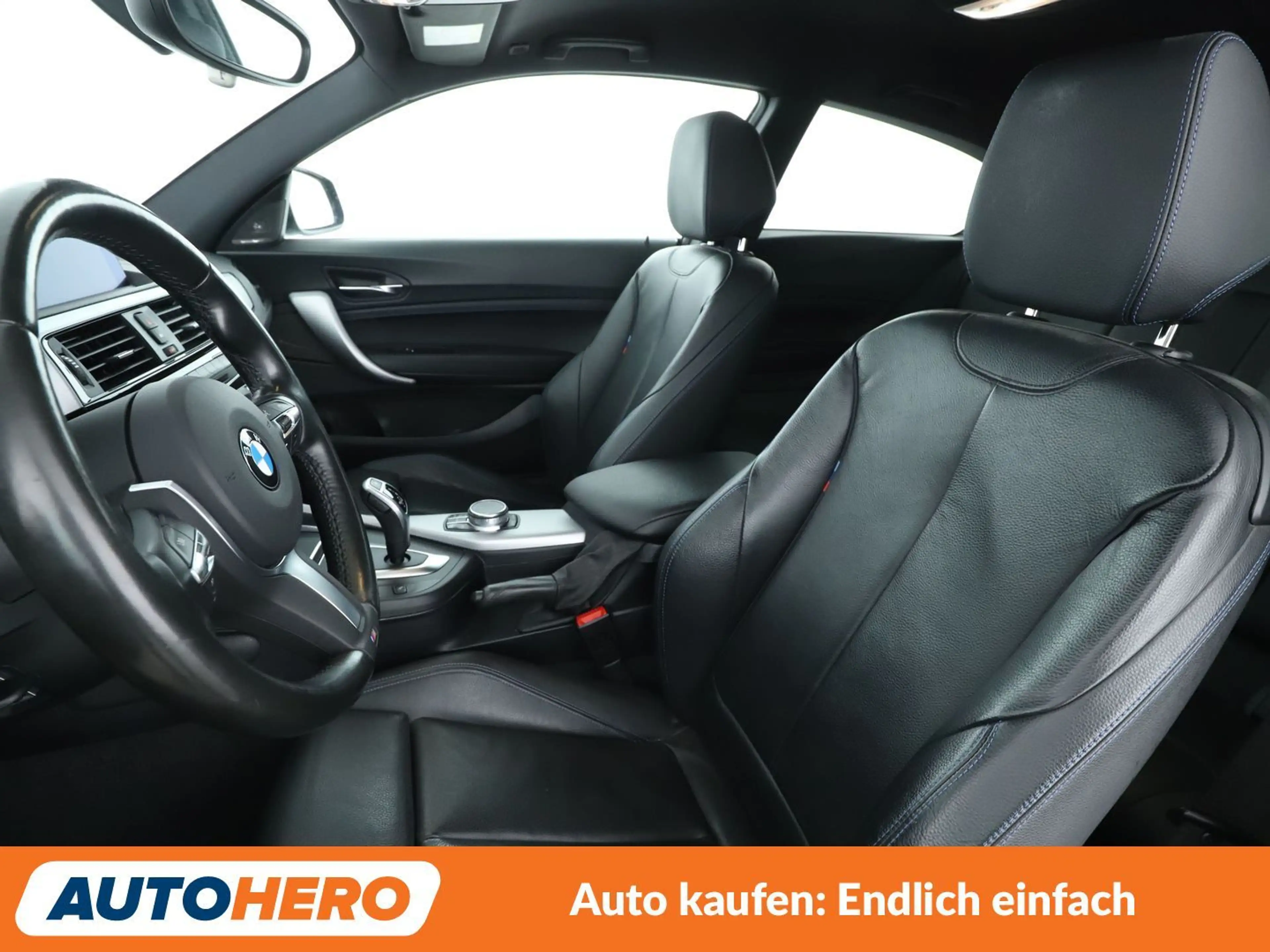 BMW 140 M140i xDrive Special Edition Aut.*NAVI*CAM*PDC* — photo 10