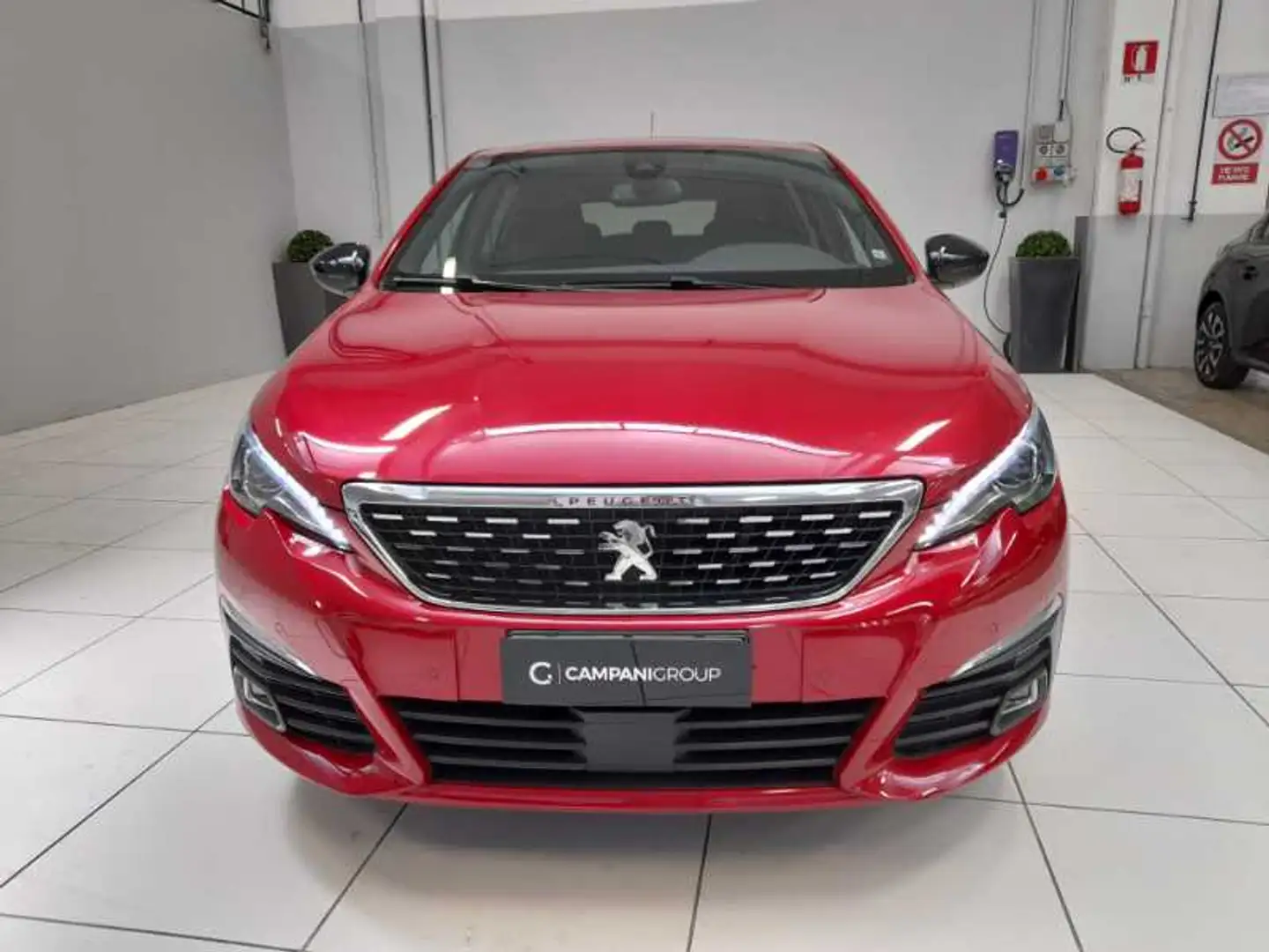 Peugeot 308 5 Porte 1.5 BlueHDi GT Rot - 2
