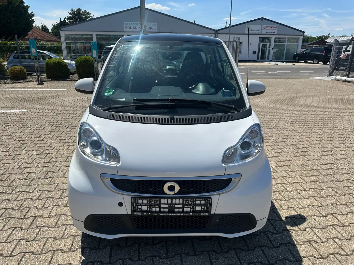 smart forTwo Micro Hybrid Drive 52kW (451.380) Weiß - 1