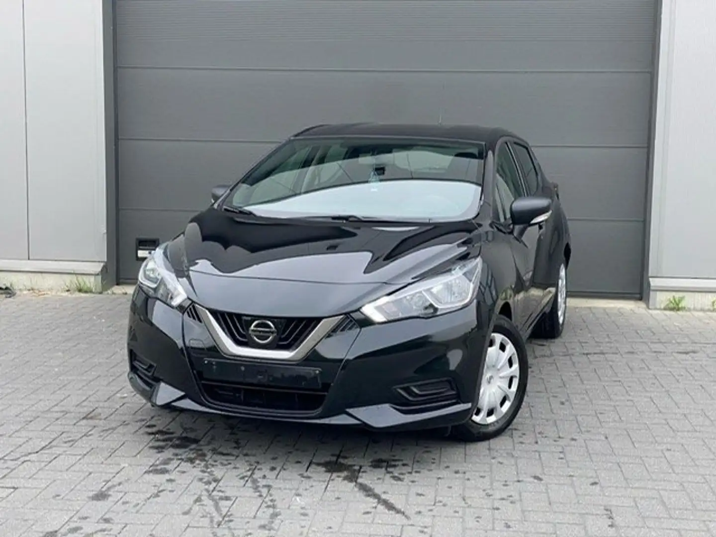 Nissan Micra 1.0i Acenta Negro - 1