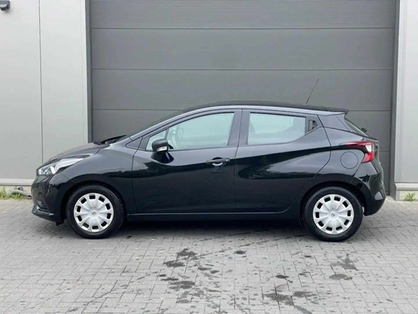 Nissan Micra 1.0i Acenta Negro - 2