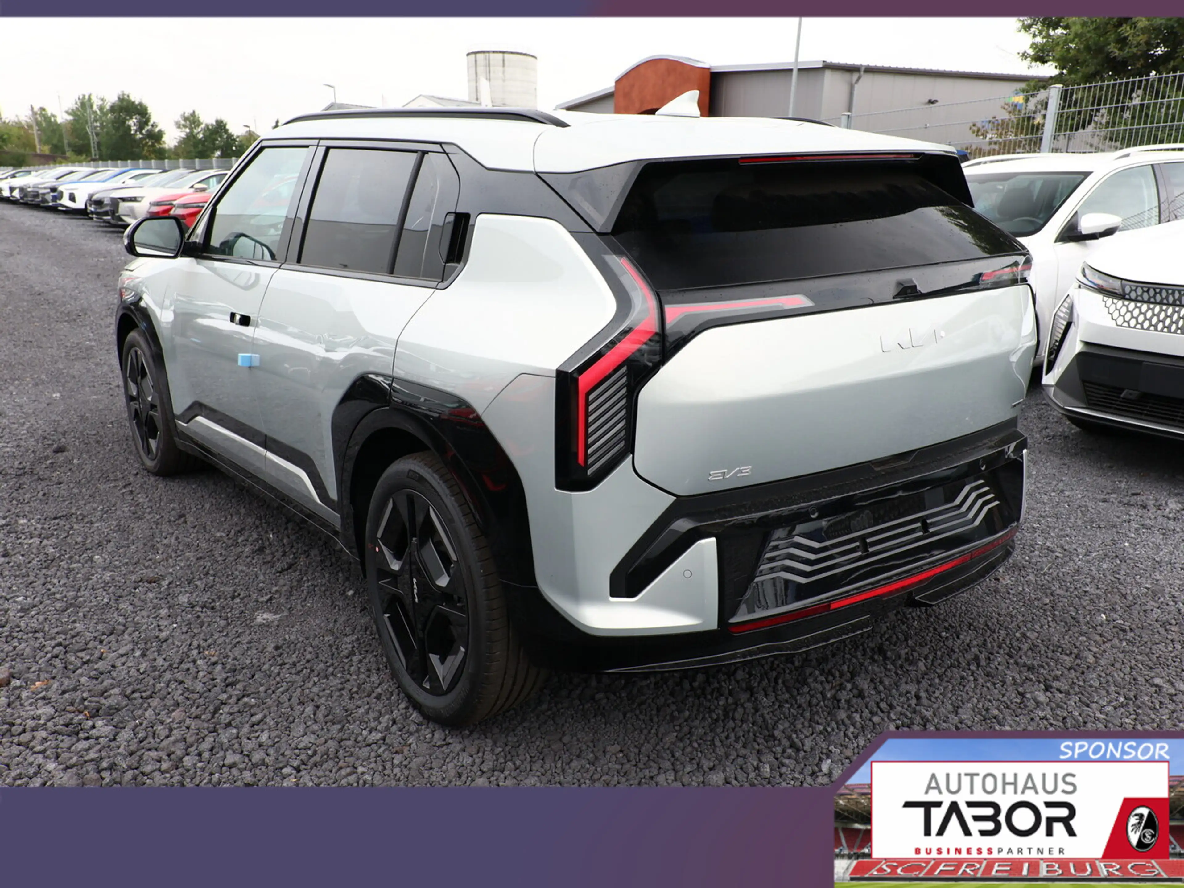 Kia EV3 81,4kWh GT-Line LED+ ACC Wärmep eHK Keyl SHZ — photo 4